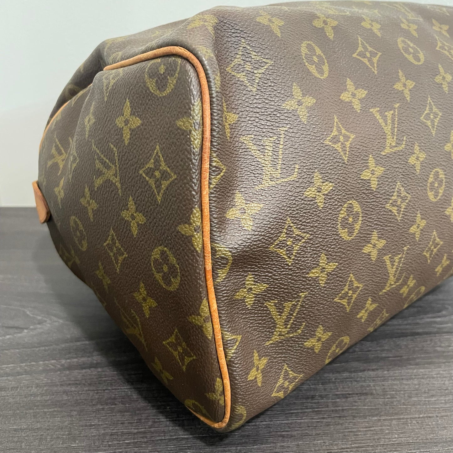 SOLD! Louis Vuitton Monogram Speedy 30 with Lock & Key