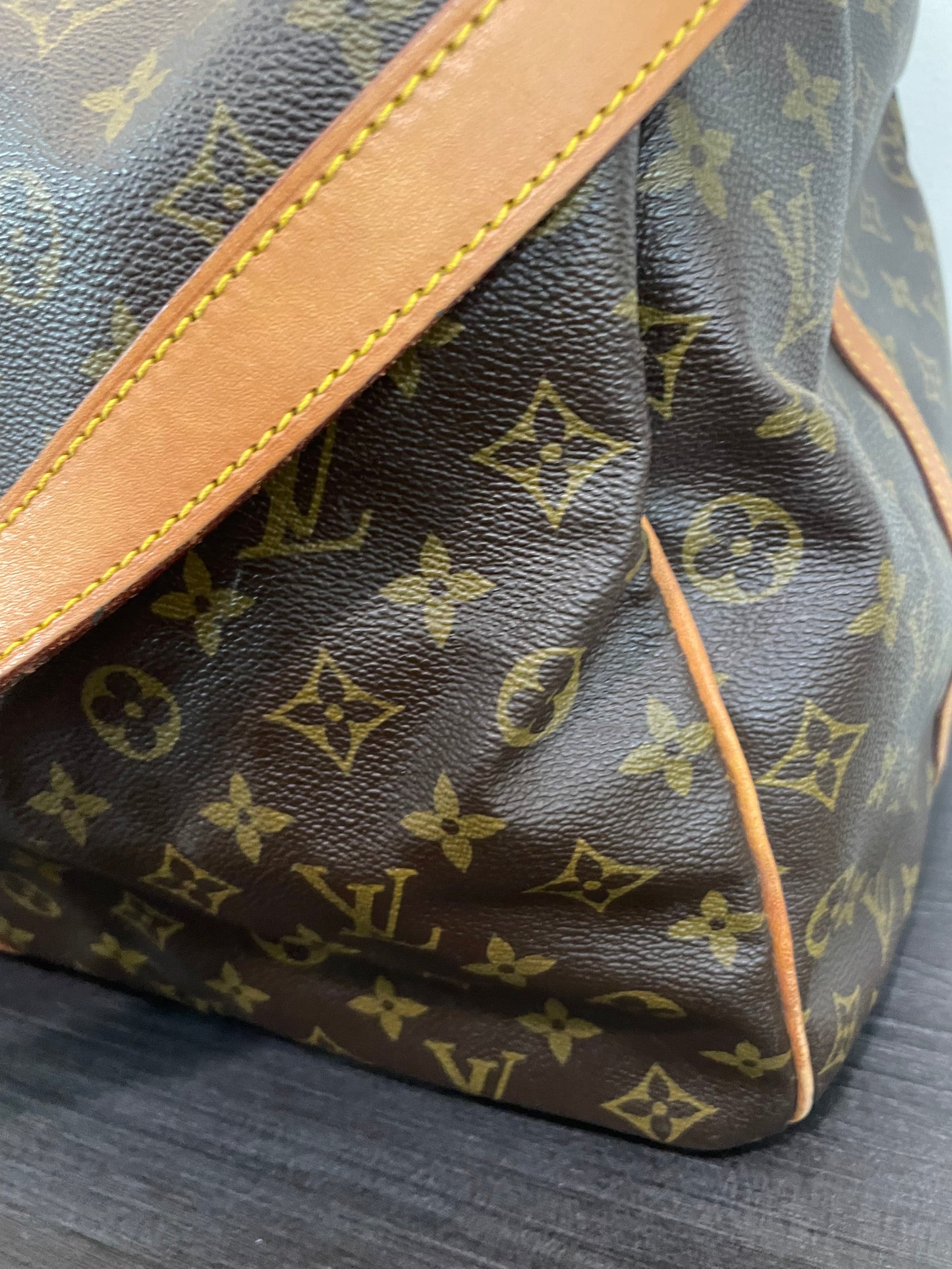 SOLD! Louis Vuitton Monogram Keepall Bandoulière 60