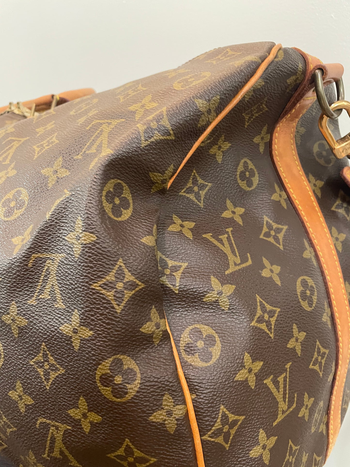 SOLD! Louis Vuitton Monogram Keepall Bandoulière 60