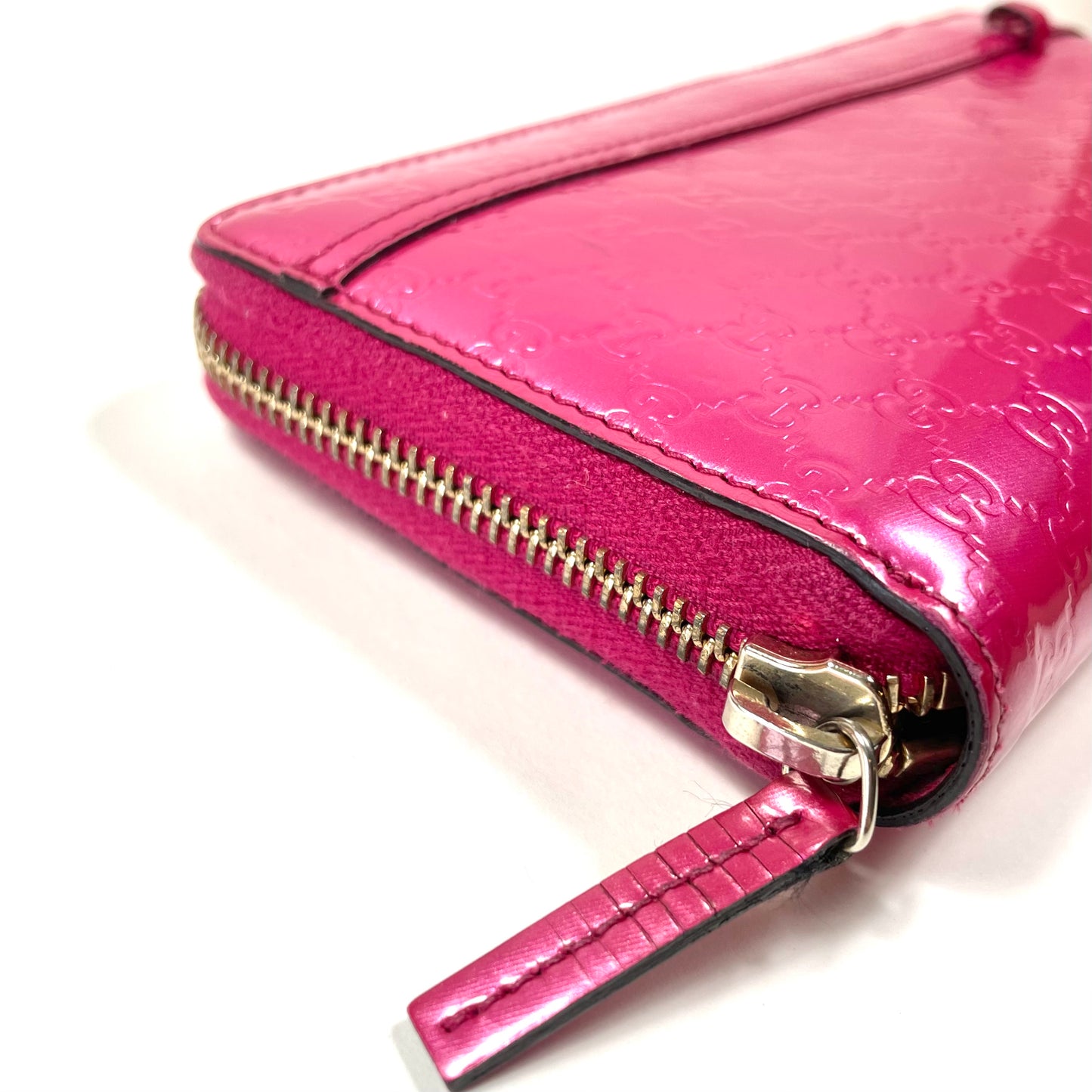 GUCCI Fuchsia Long Zippy Wallet