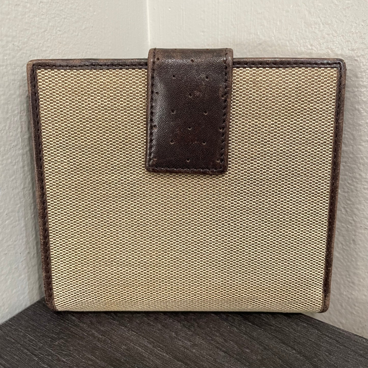 GUCCI GG Marmont Bi-fold Wallet