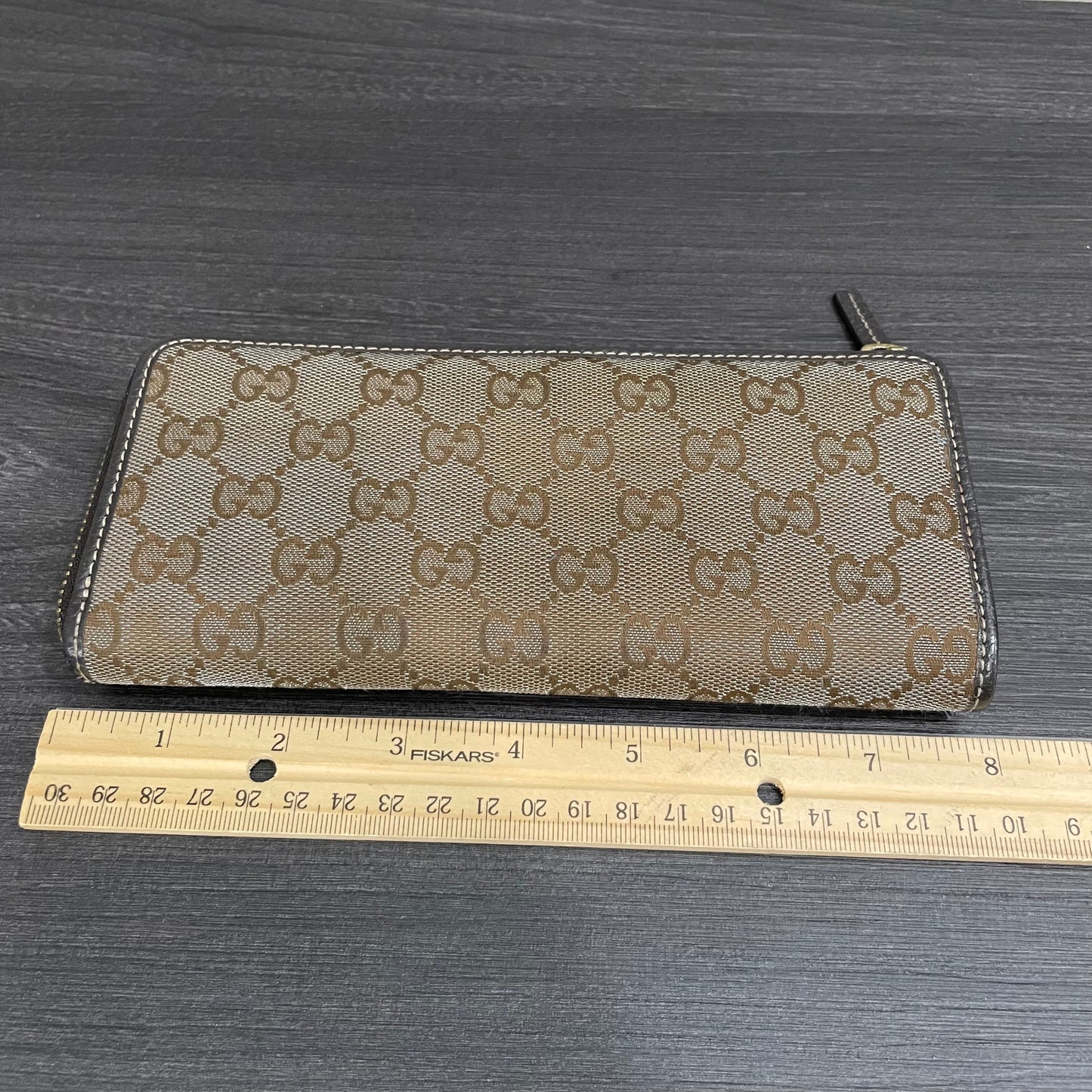 GUCCI GG Brown Shimmer Canvas Zippy Wallet