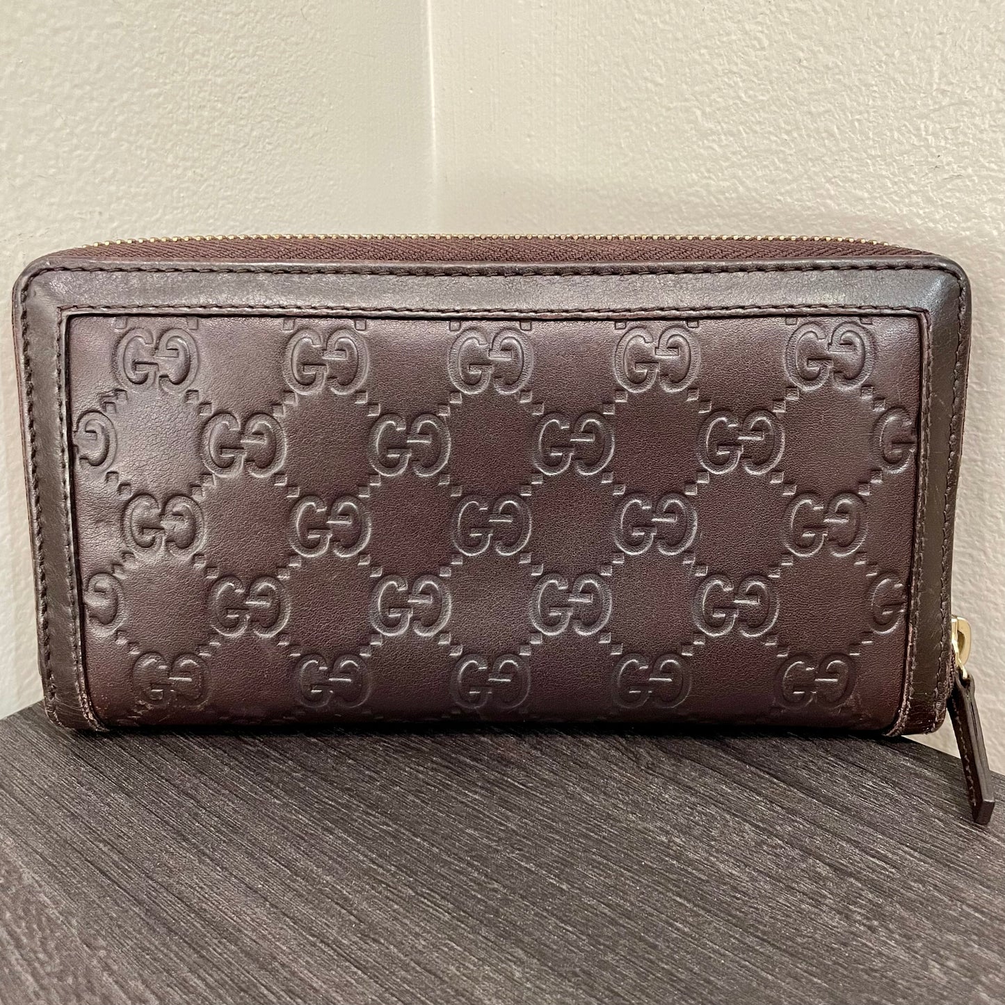 GUCCI GG Brown Leather Zippy Wallet