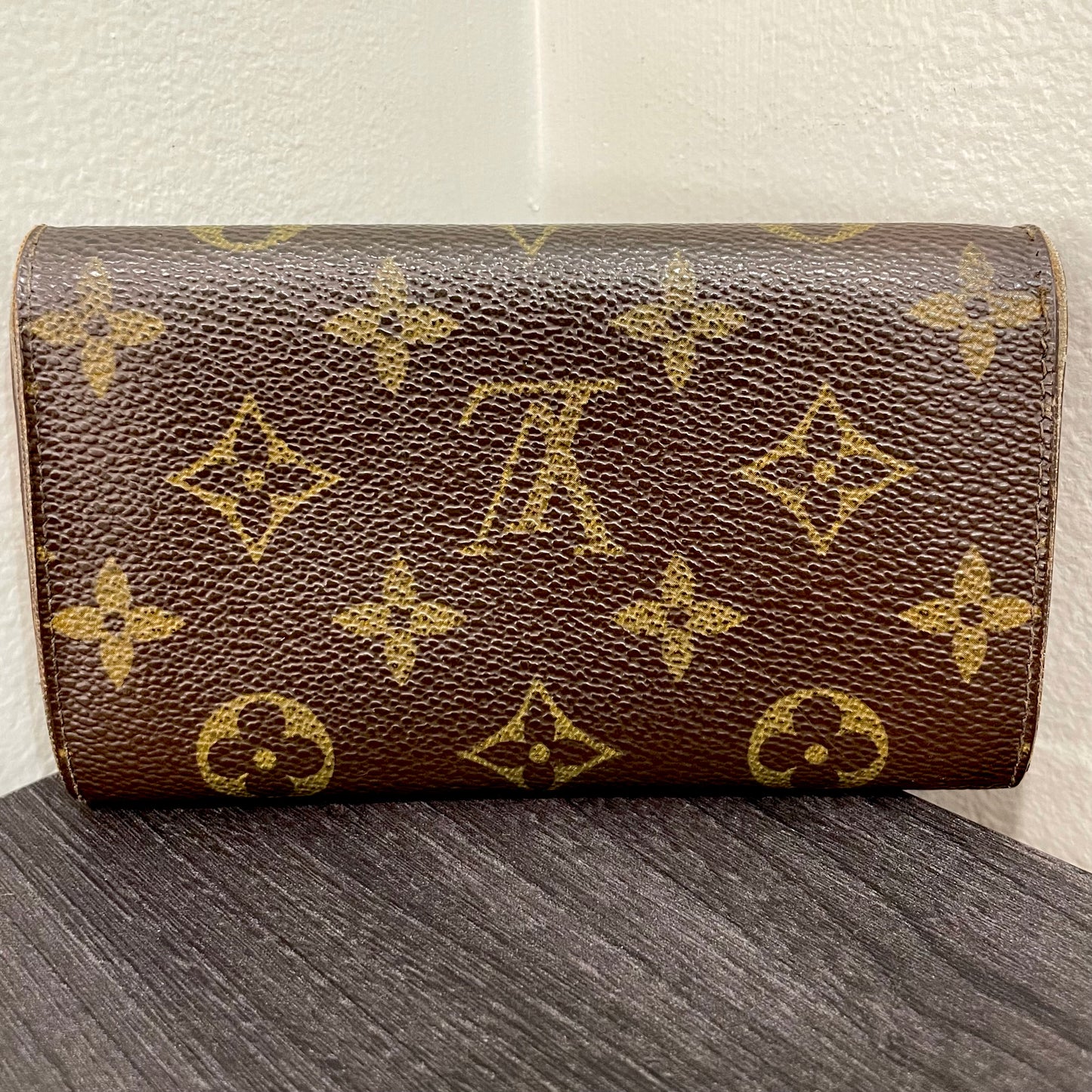 LOUIS VUITTON Monogram Canvas Wallet
