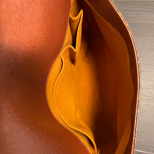 SOLD! Louis Vuitton Monogram Musette Crossbody