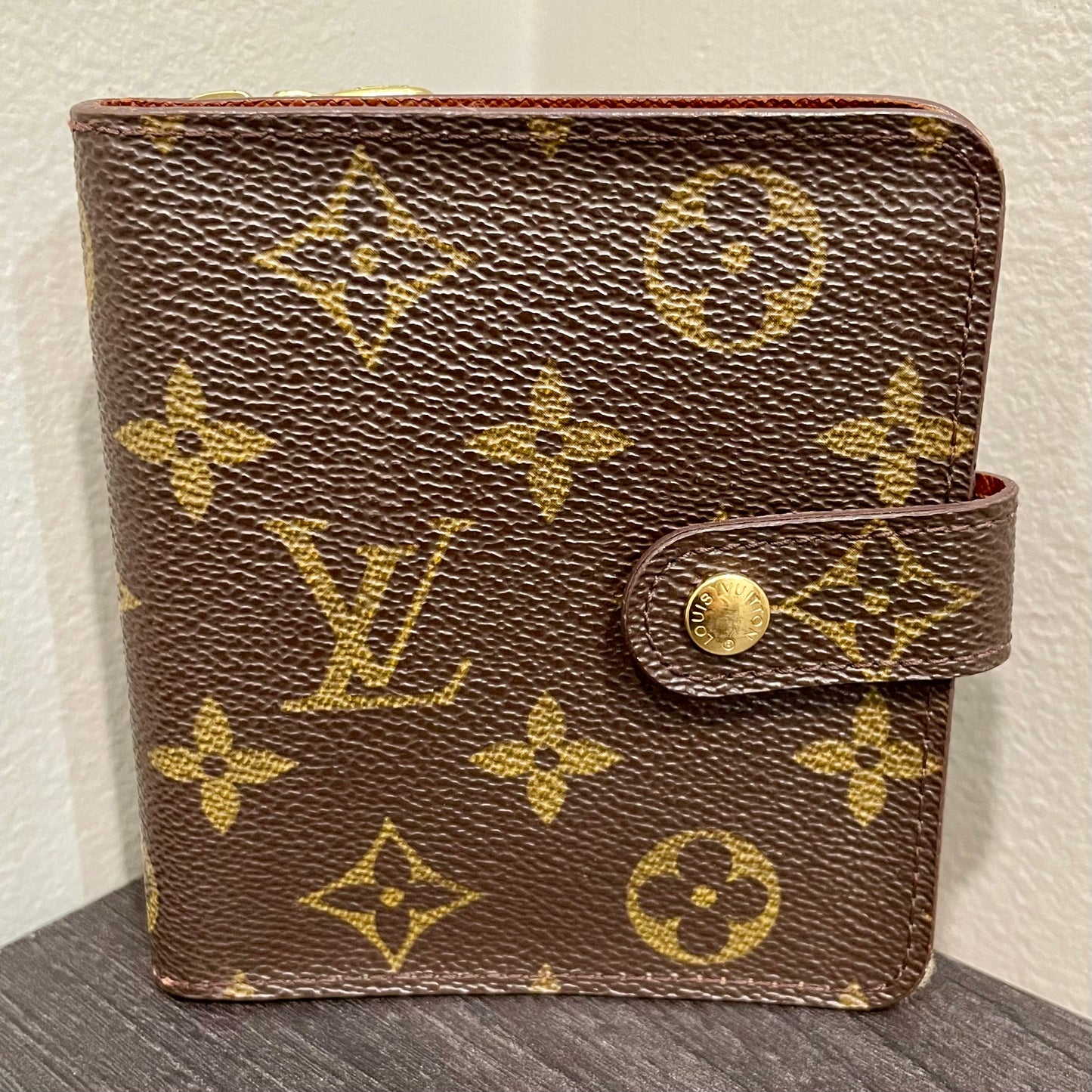 LOUIS VUITTON Monogram Canvas Wallet