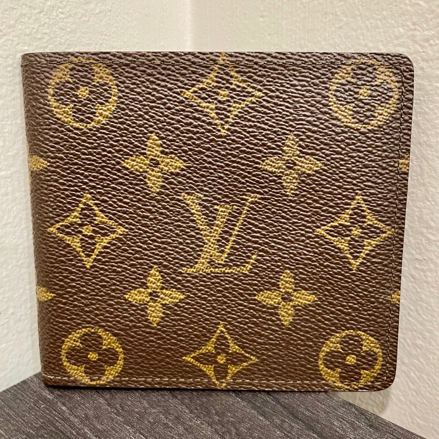 LOUIS VUITTON Men's Monogram Canvas Wallet