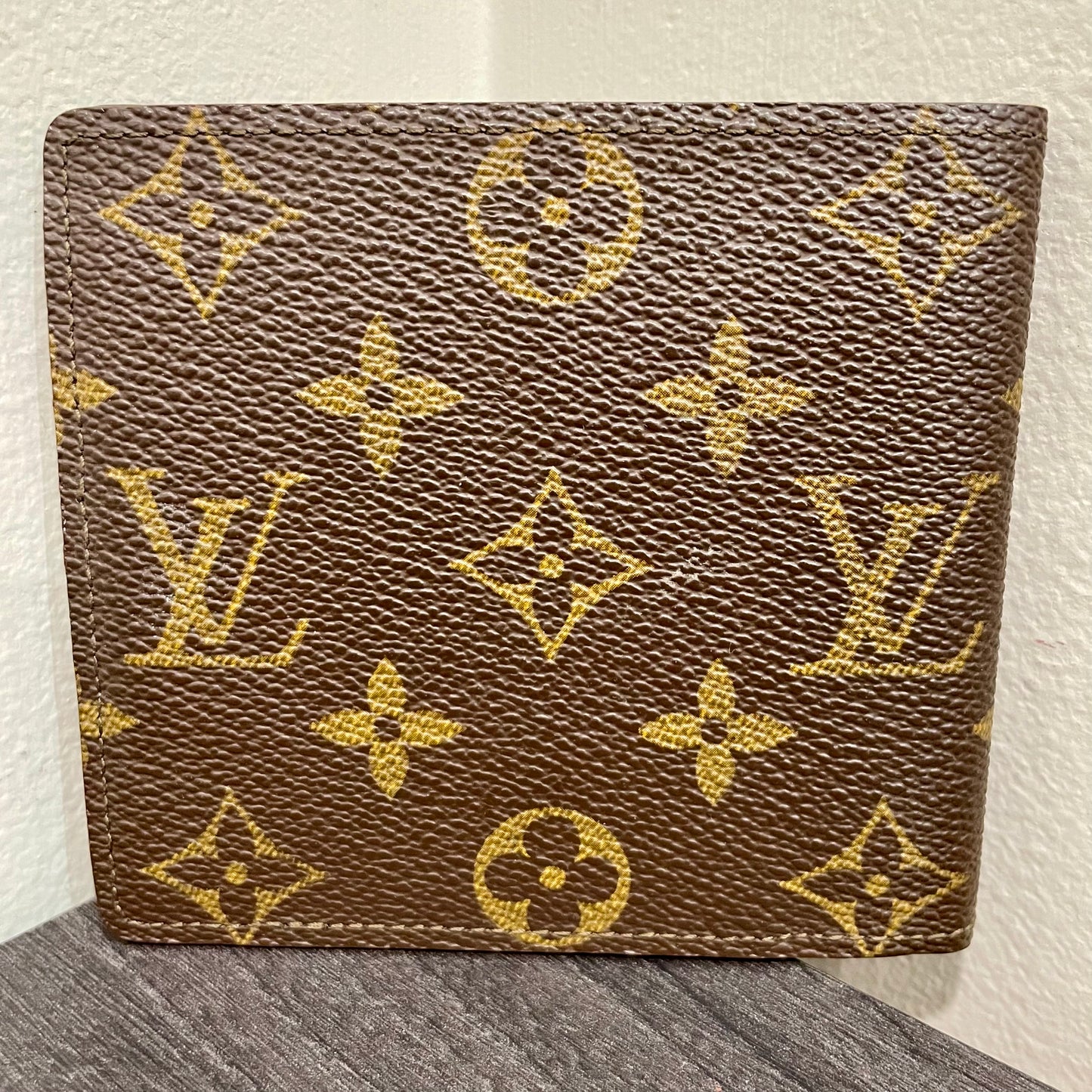 LOUIS VUITTON Men's Monogram Canvas Wallet