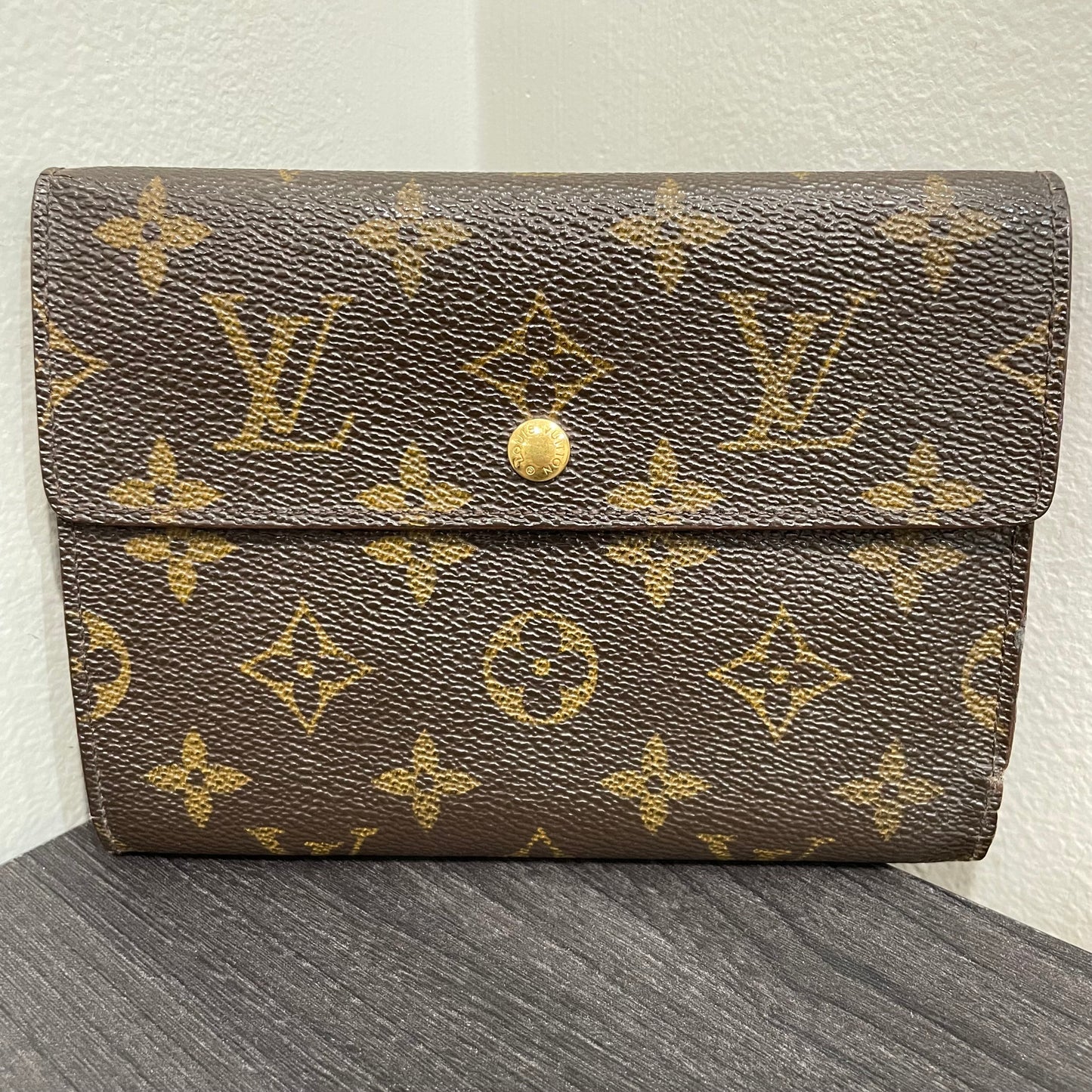 LOUIS VUITTON Monogram Canvas Wallet
