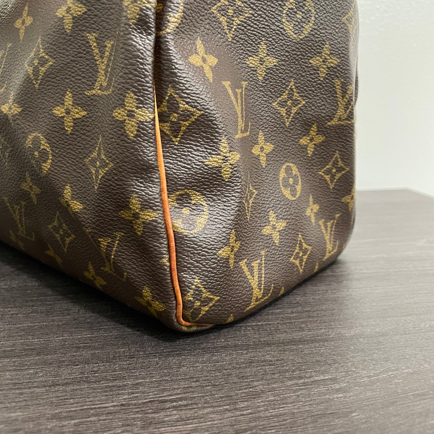 SOLD! Louis Vuitton Monogram Speedy 30