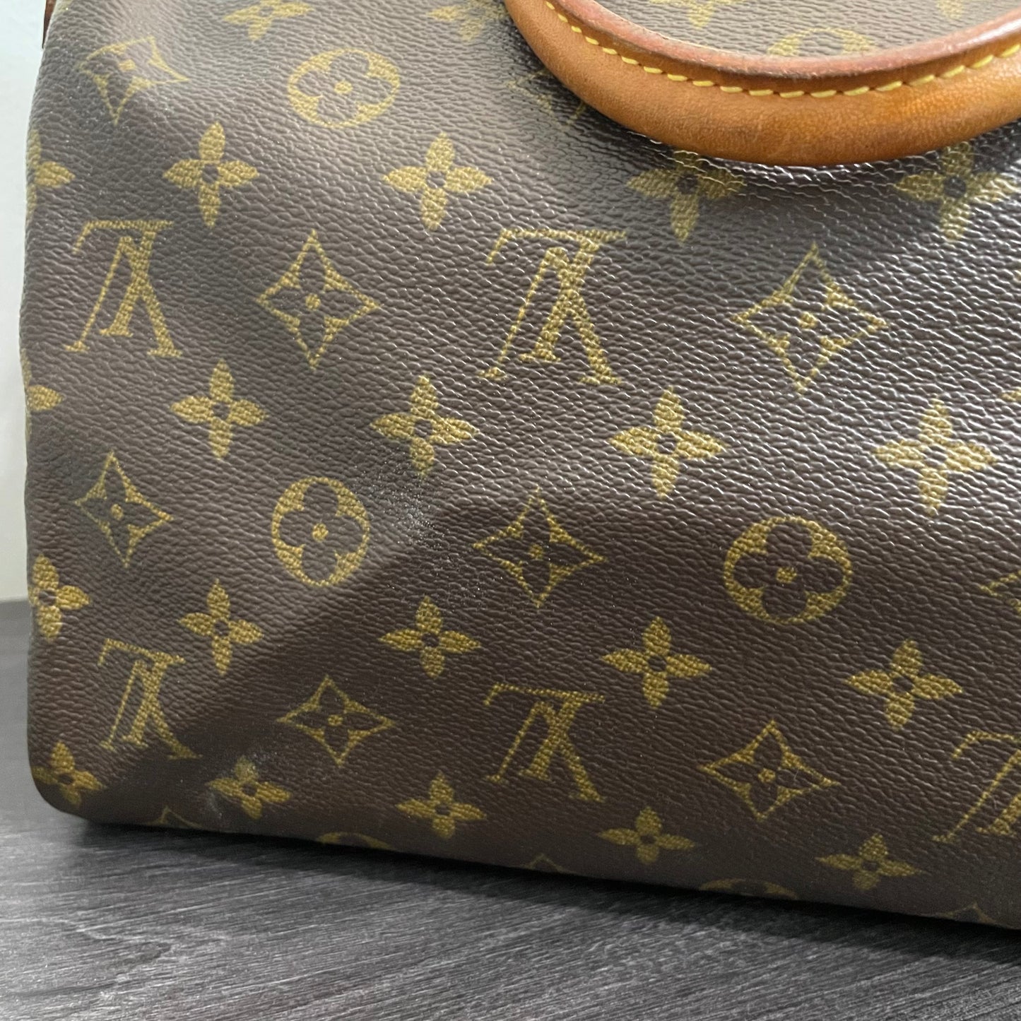SOLD! Louis Vuitton Monogram Speedy 30