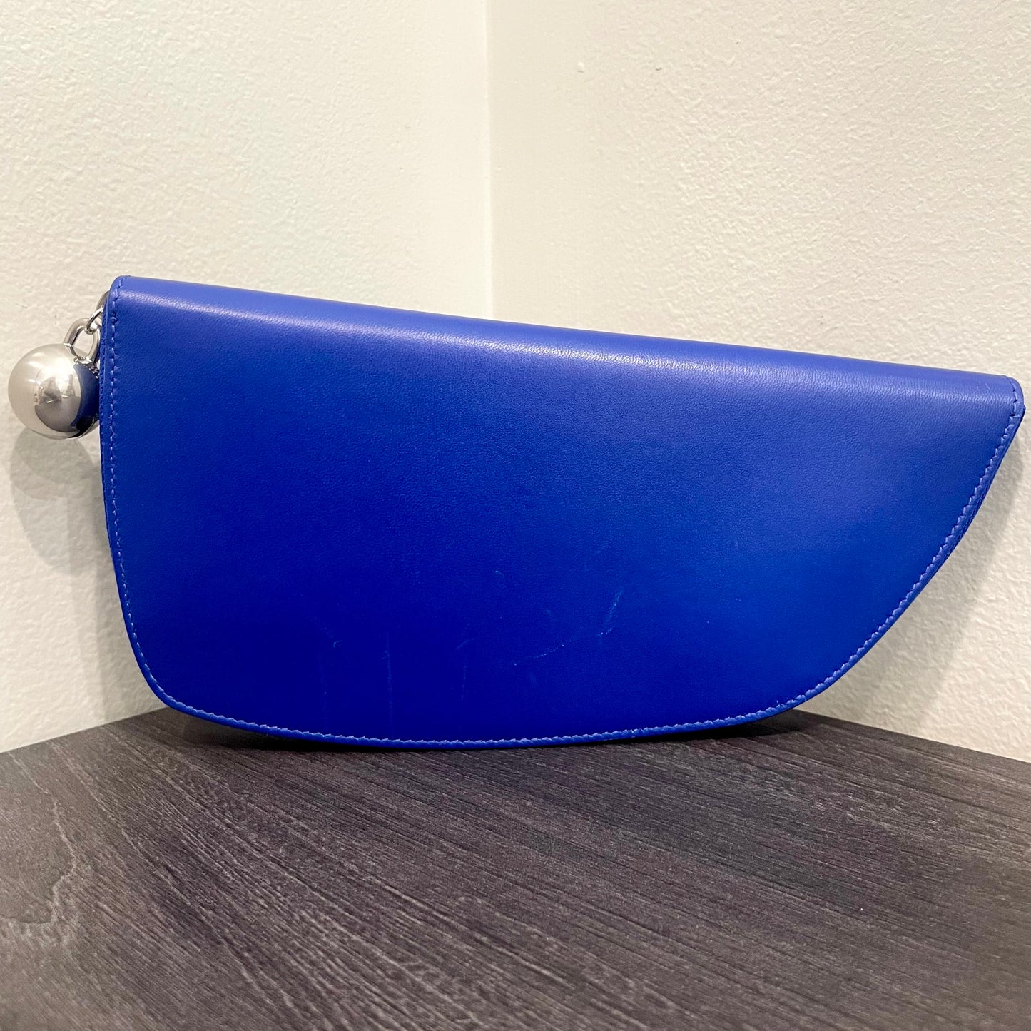 BURBERRY Large Shield Leather Zip Wallet
