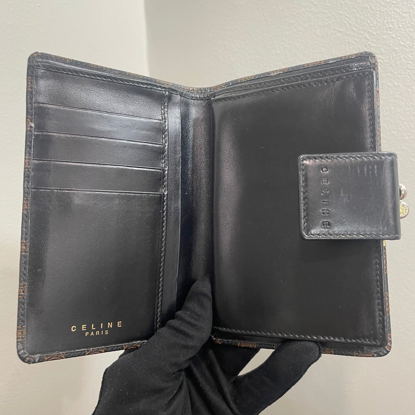 CELINE Brown Leather Wallet with Kiss Clasp