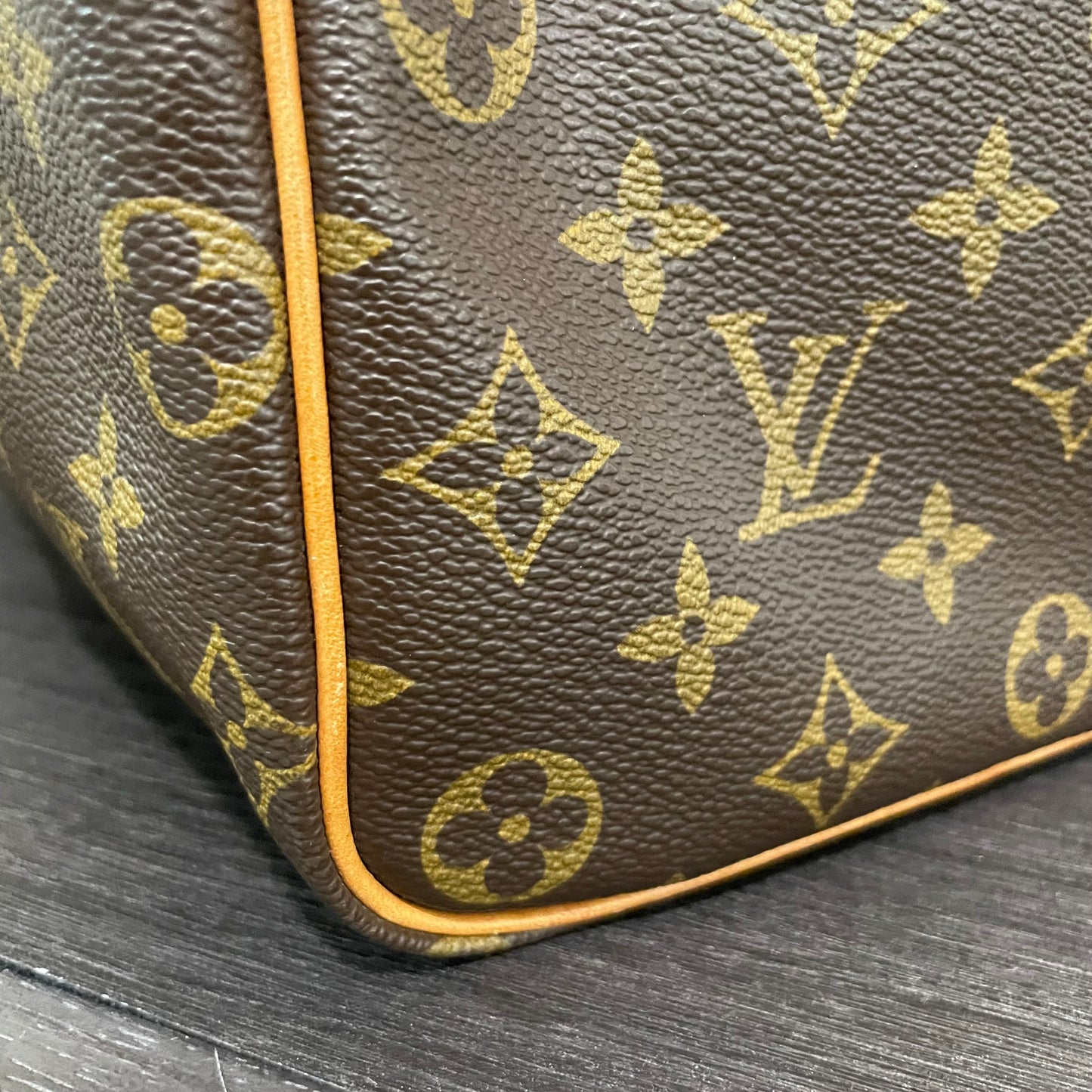 SOLD! Louis Vuitton Monogram Speedy 40