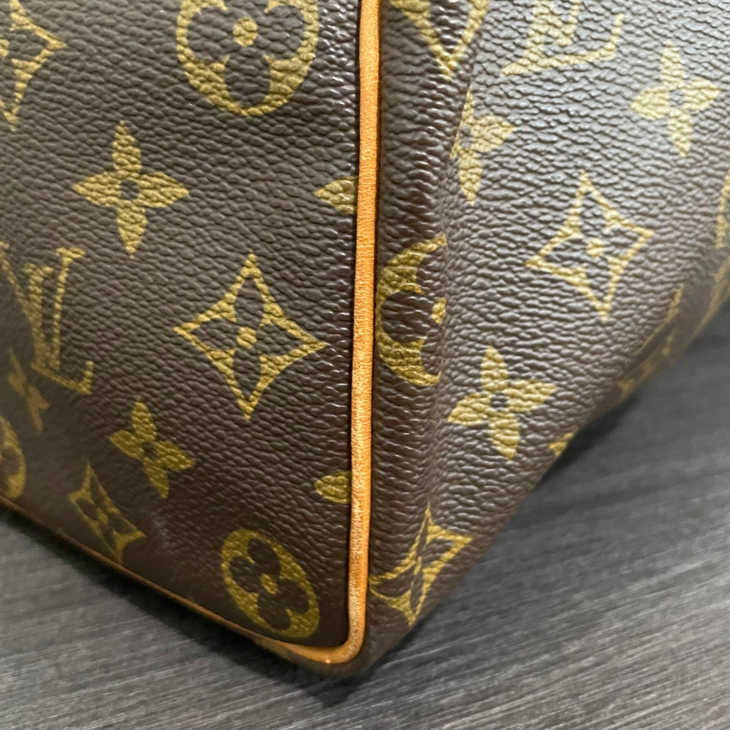 SOLD! Louis Vuitton Monogram Speedy 40