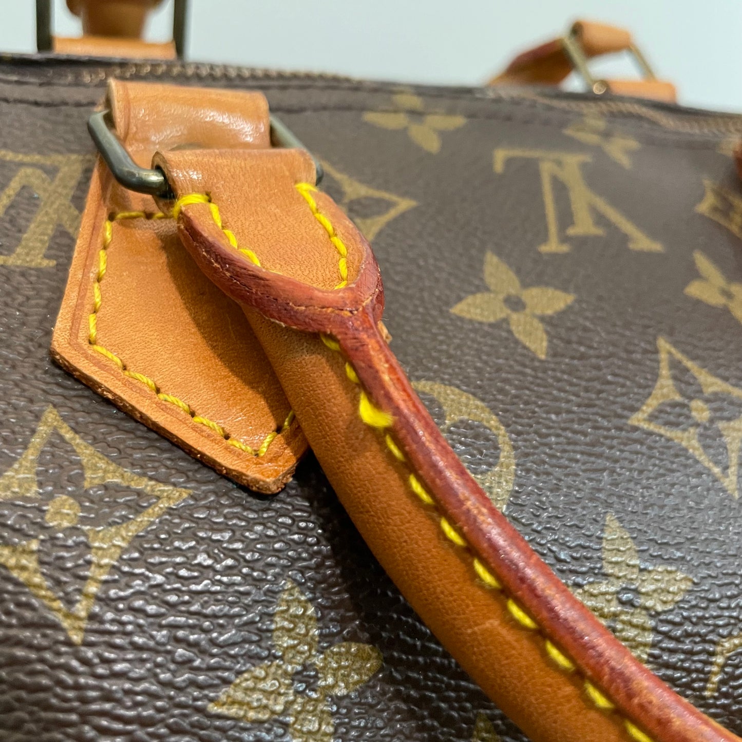 SOLD! Louis Vuitton Monogram Speedy 40