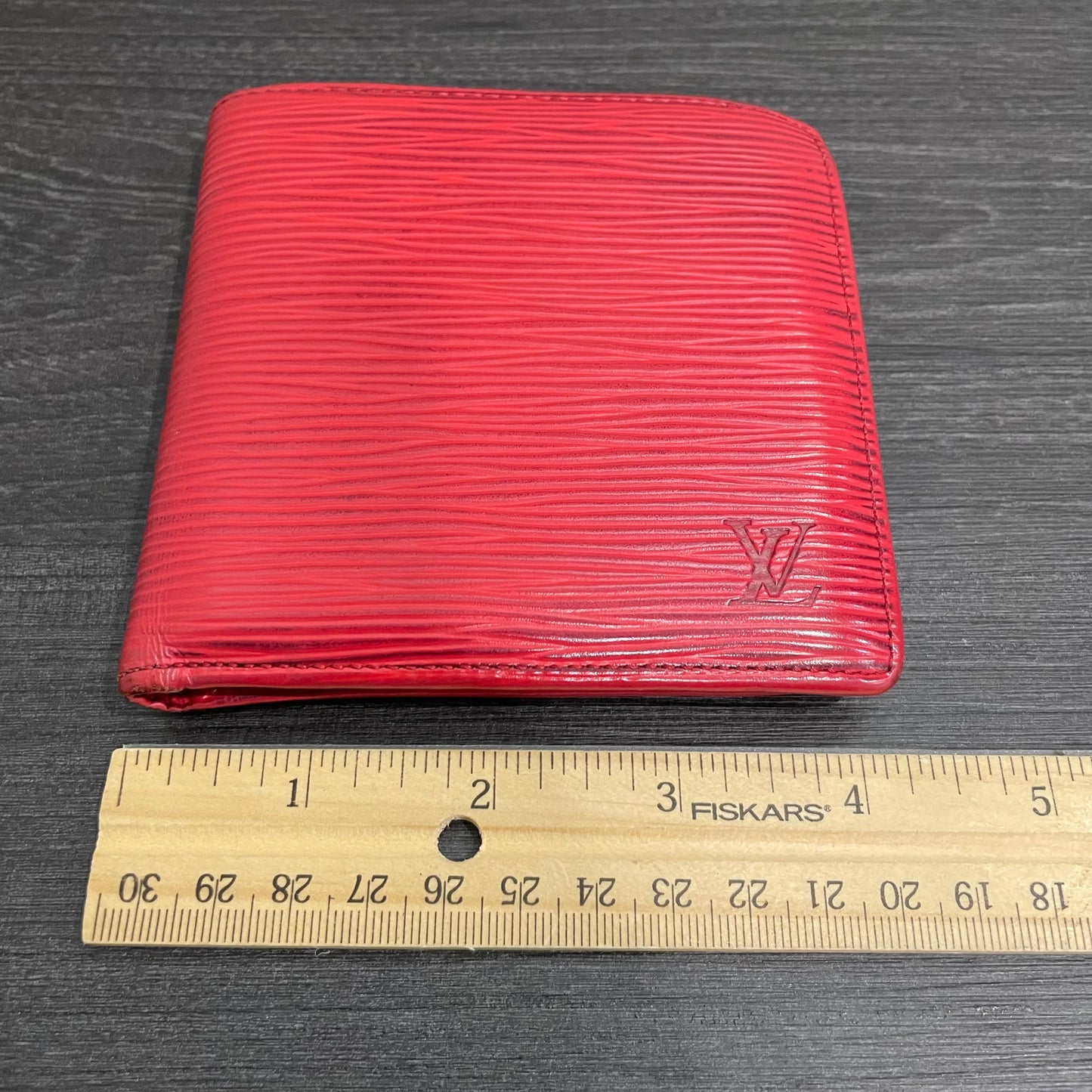 LOUIS VUITTON Red Epi Leather Men's Wallet