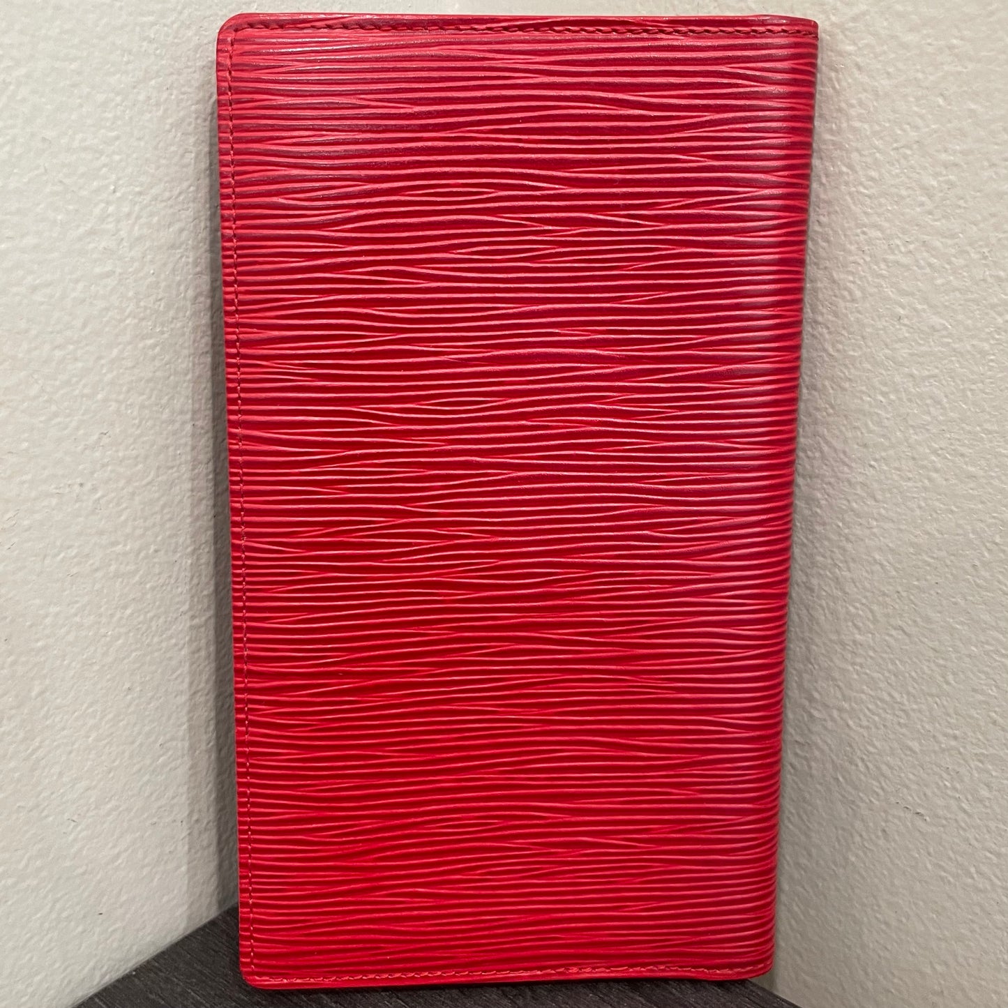 LOUIS VUITTON Red Epi Leather Long Bi-fold Wallet
