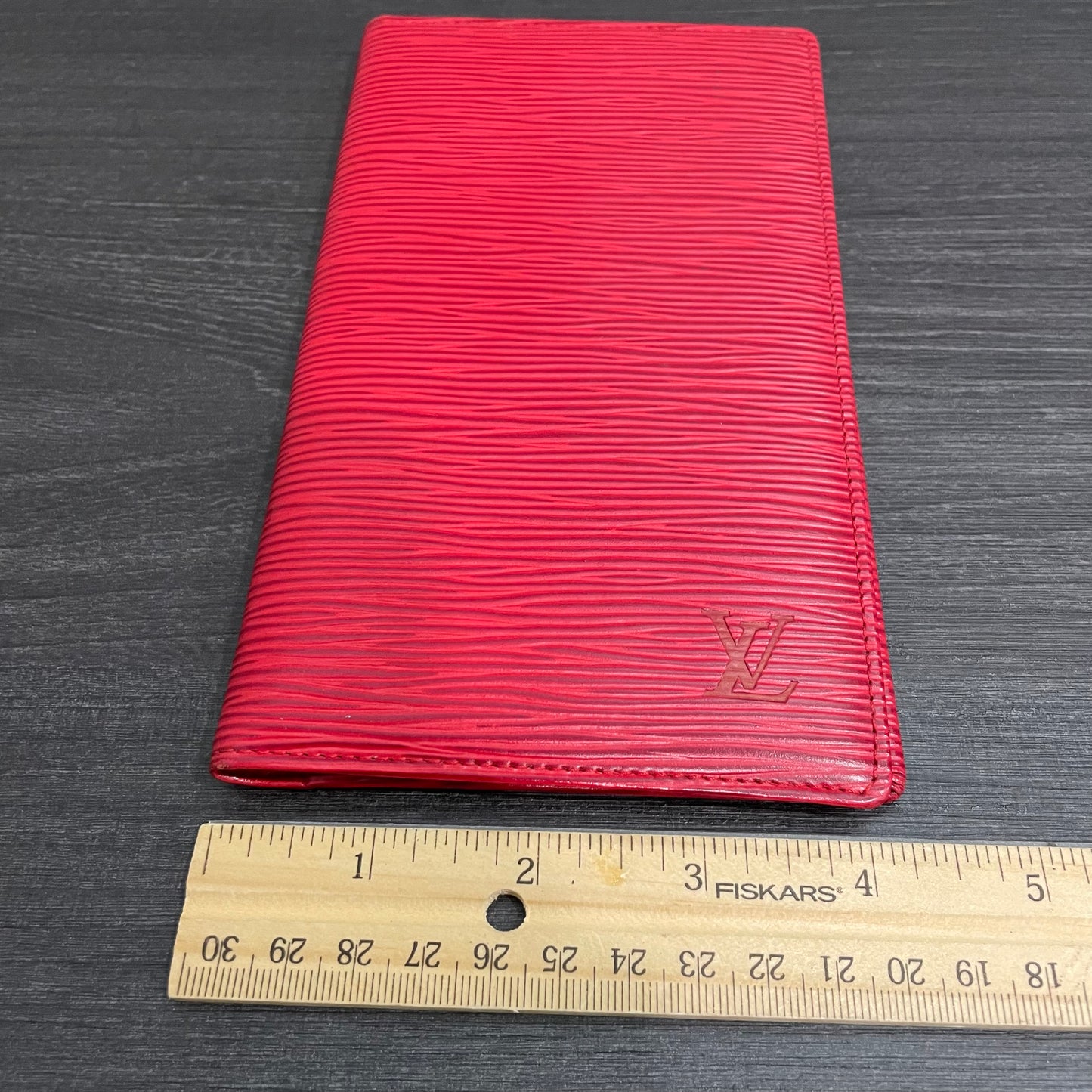 LOUIS VUITTON Red Epi Leather Long Bi-fold Wallet