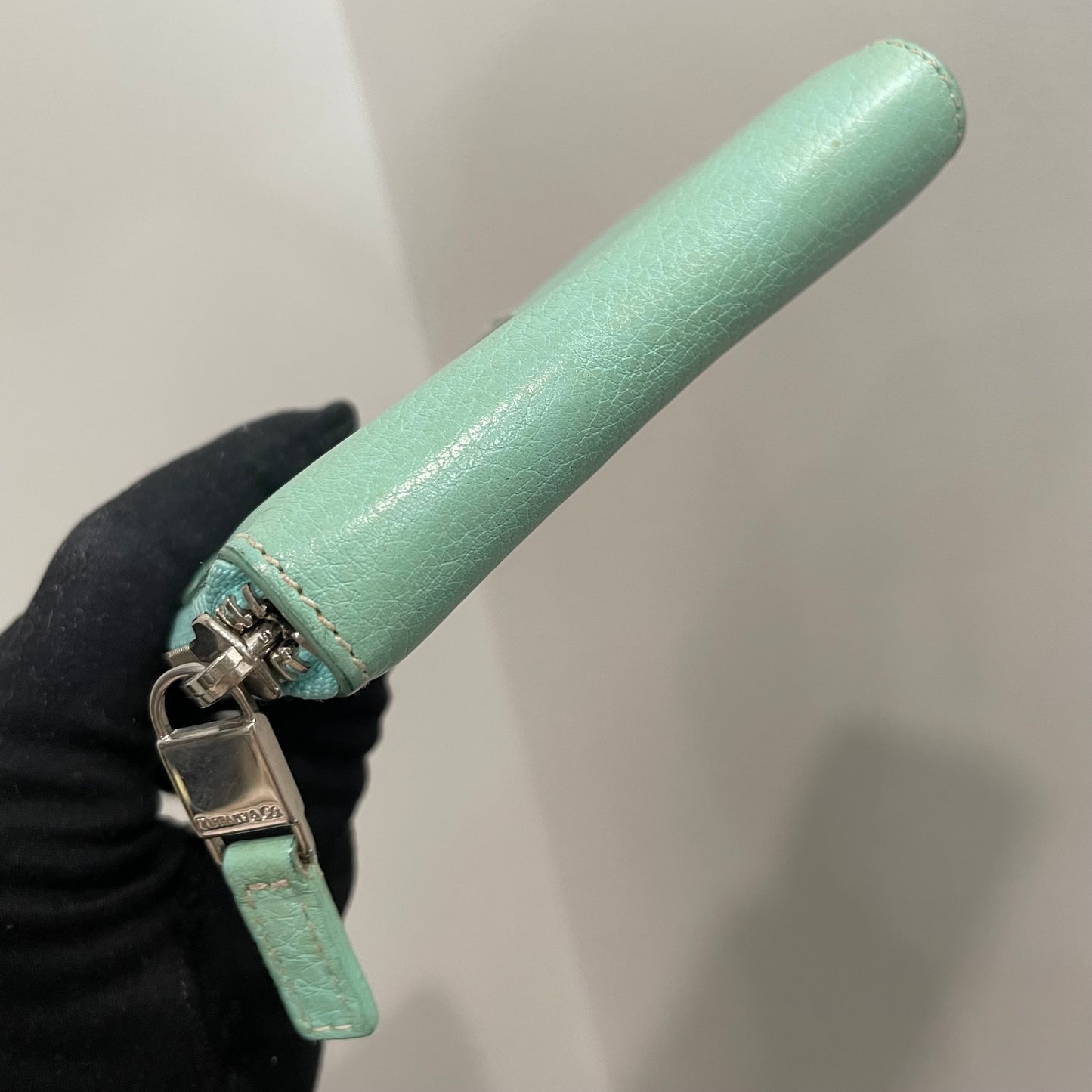 TIFFANY & Co. Blue Leather Mini Zippy Wallet