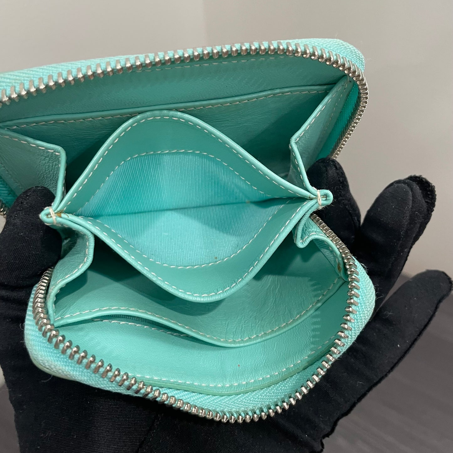 TIFFANY & Co. Blue Leather Mini Zippy Wallet