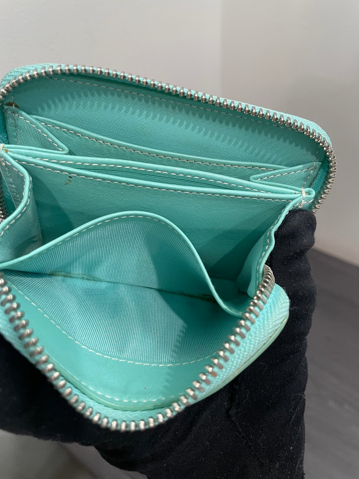 TIFFANY & Co. Blue Leather Mini Zippy Wallet