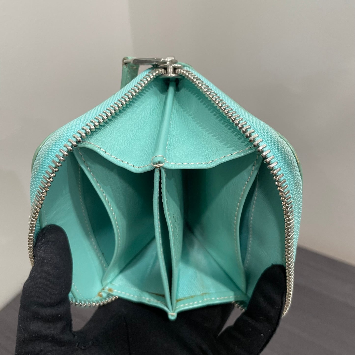 TIFFANY & Co. Blue Leather Mini Zippy Wallet