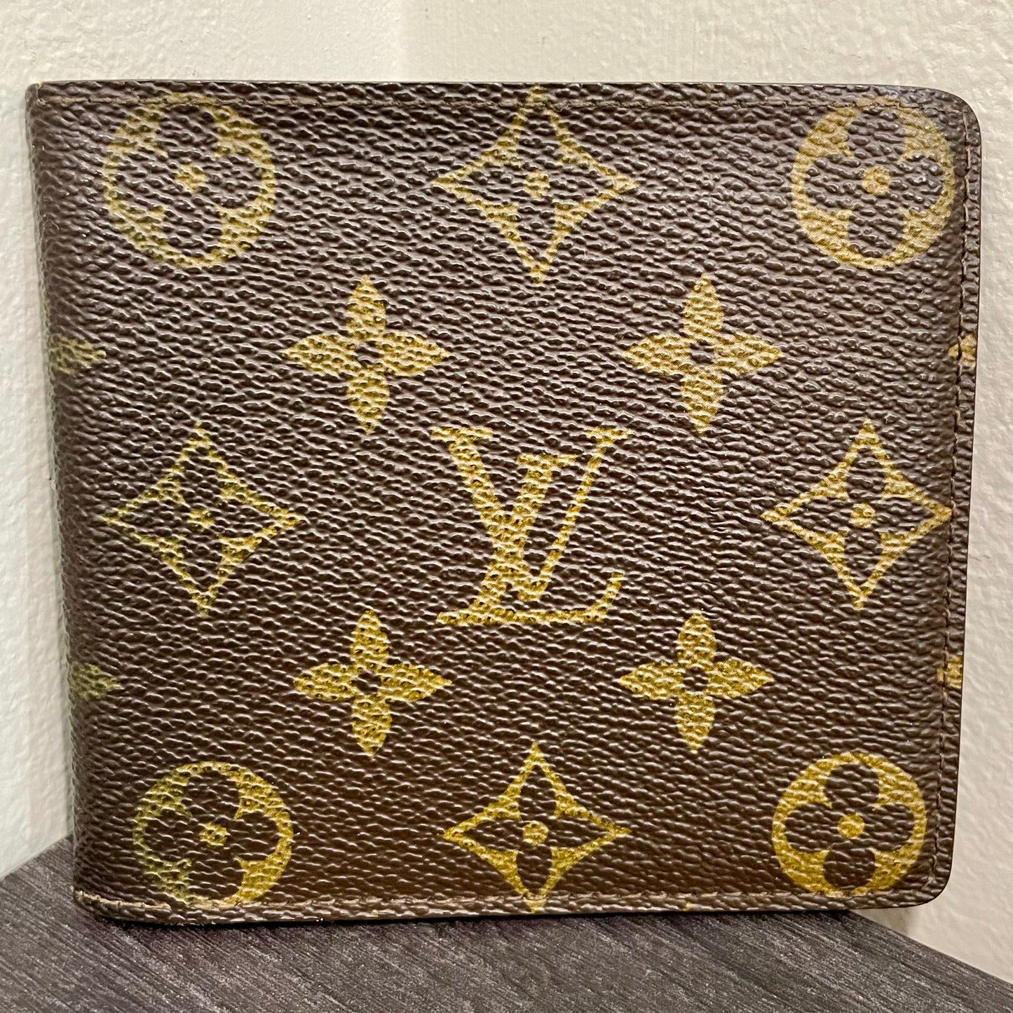 LOUIS VUITTON Monogram Men's Wallet