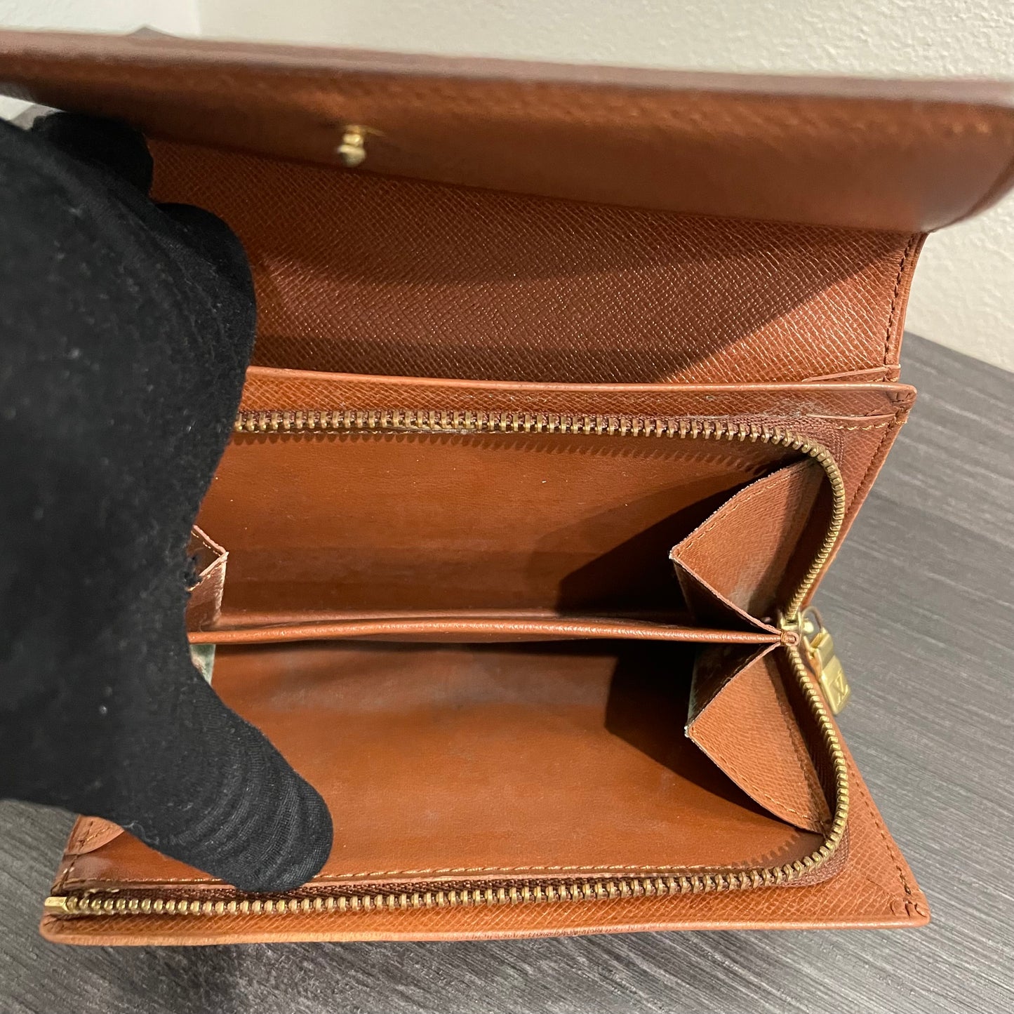 LOUIS VUITTON Monogram Compact Wallet