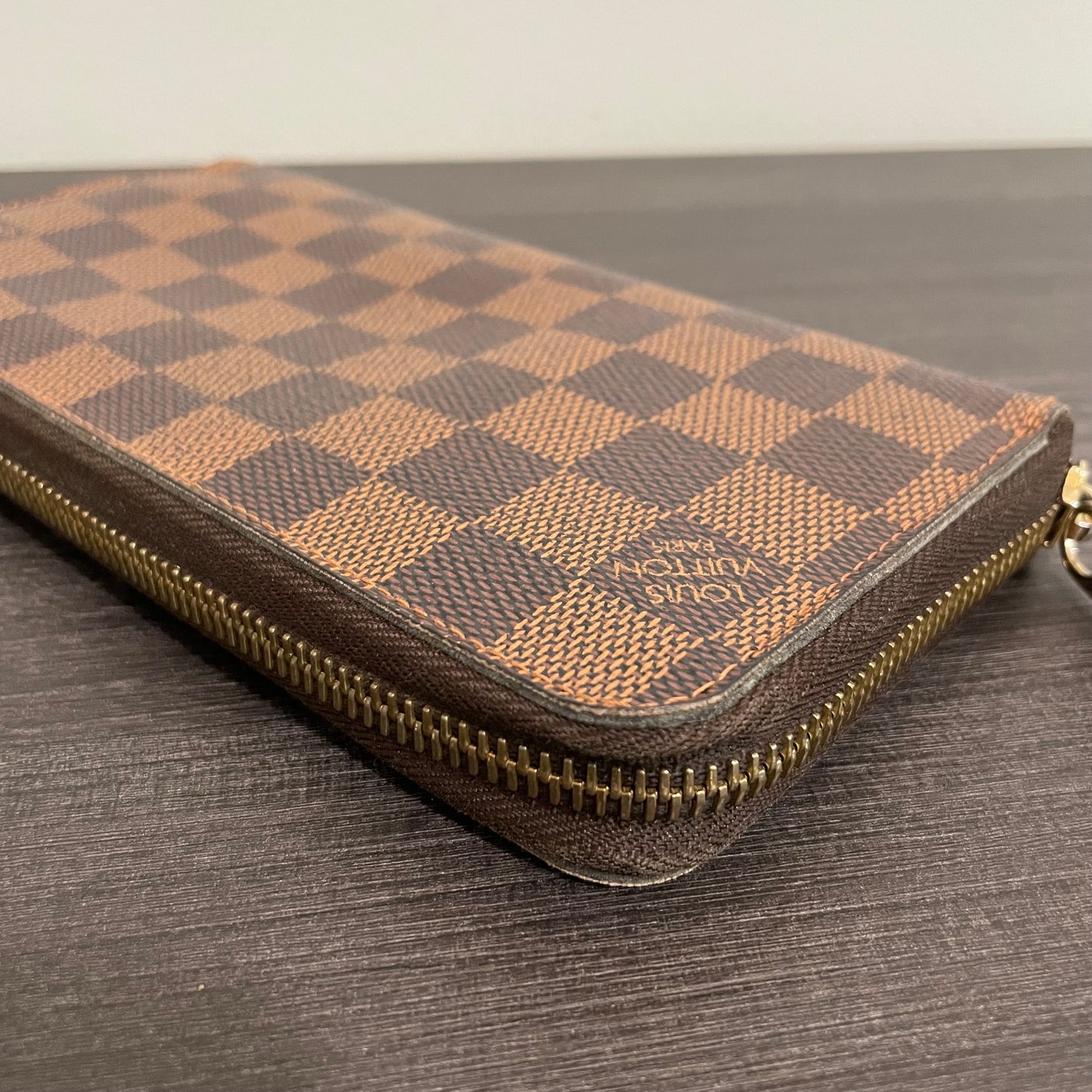 SOLD! Louis Vuitton Damier Ebene Zippy Wallet