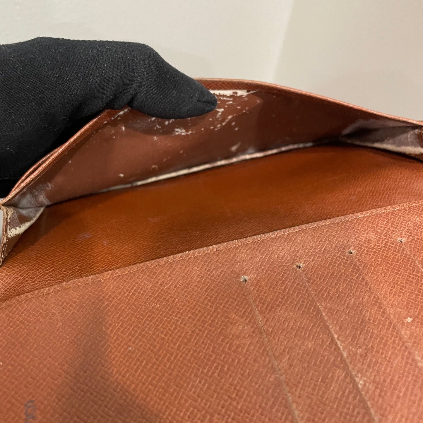 LOUIS VUITTON Monogram Long Bi-fold Wallet
