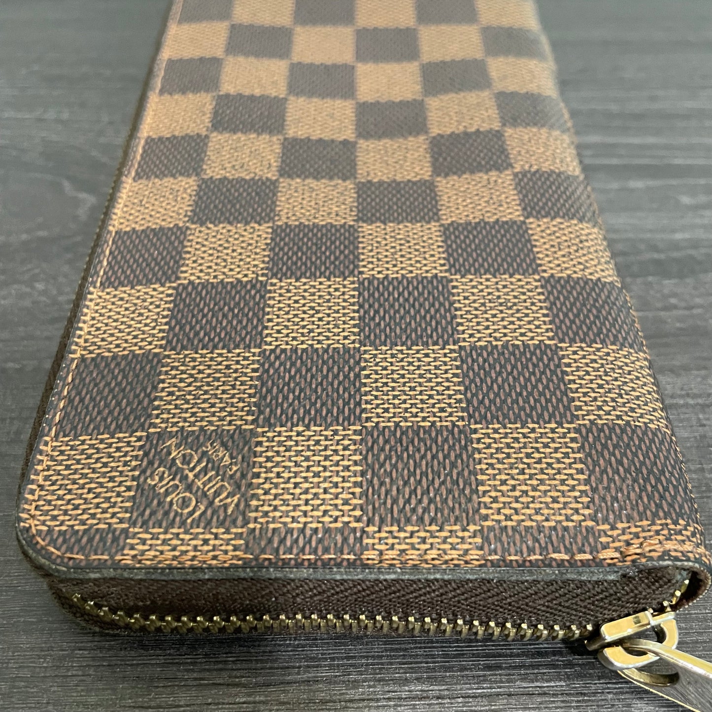 SOLD! Louis Vuitton Damier Ebene Zippy Wallet