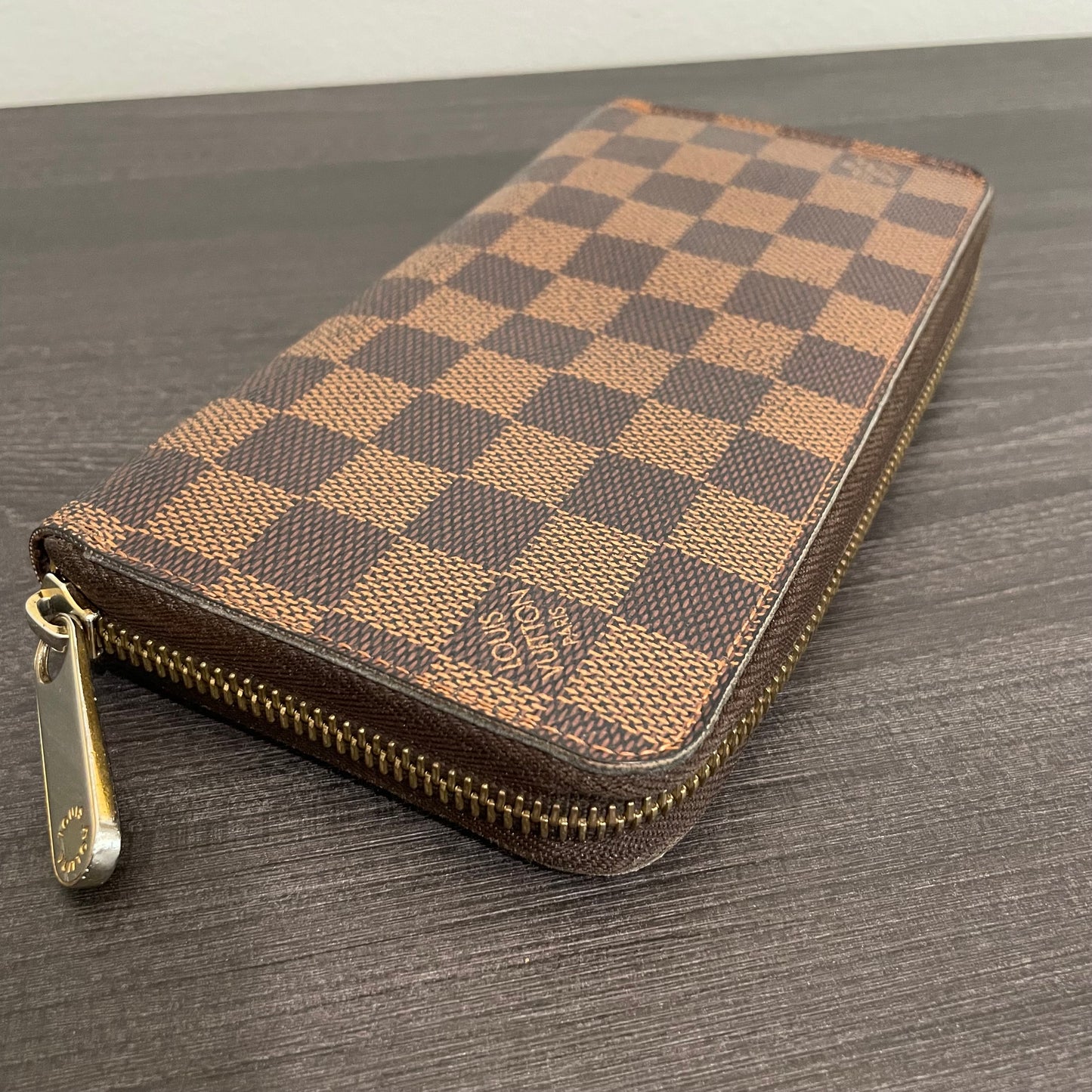 SOLD! Louis Vuitton Damier Ebene Zippy Wallet