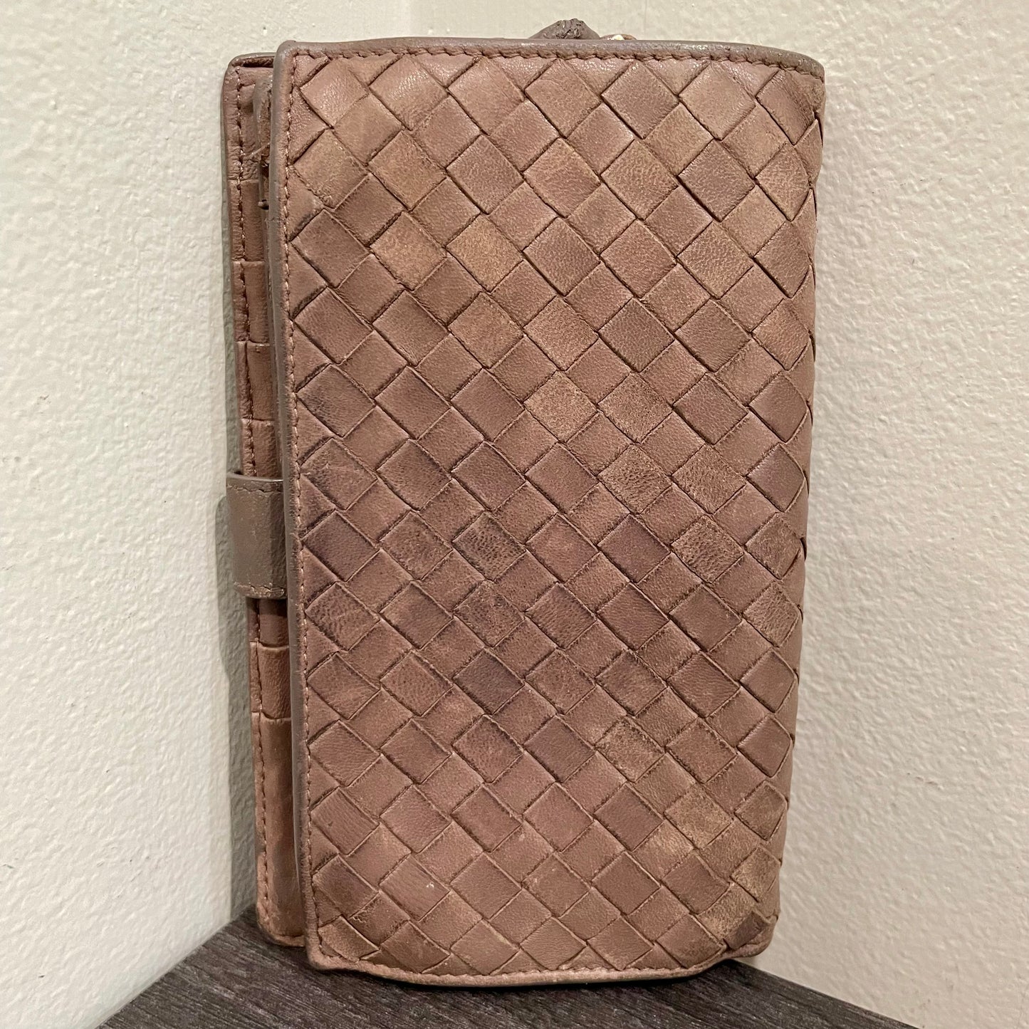 BOTTEGA VENETA Brown Weave Leather Wallet