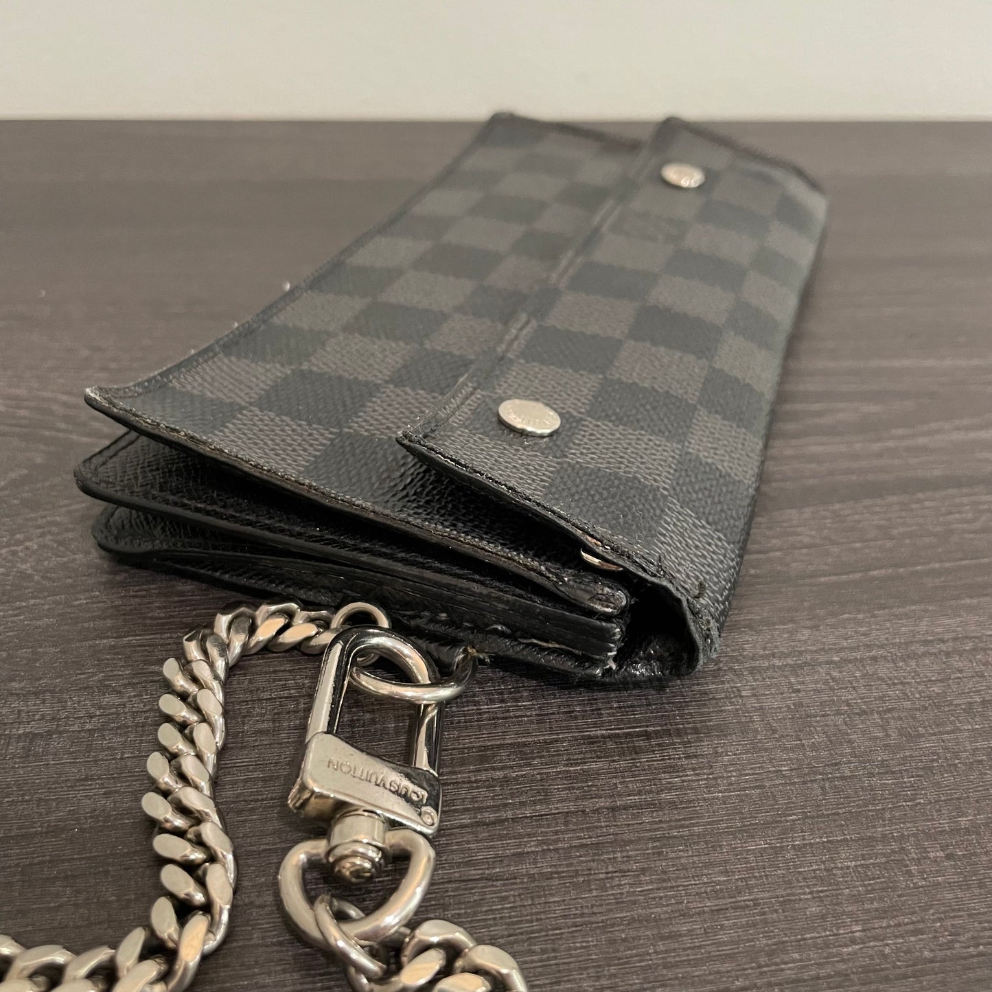 SOLD! Louis Vuitton Damier Graphite Wallet & Gucci Leather Wallet