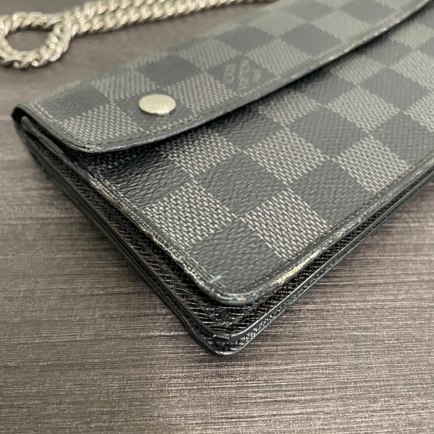 SOLD! Louis Vuitton Damier Graphite Wallet & Gucci Leather Wallet