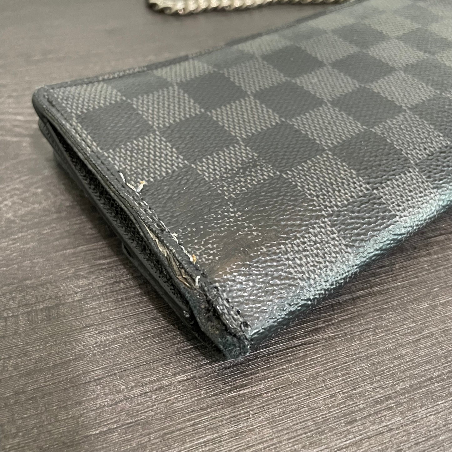 SOLD! Louis Vuitton Damier Graphite Wallet & Gucci Leather Wallet