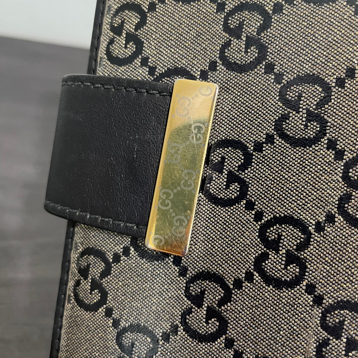 SOLD! Louis Vuitton Damier Graphite Wallet & Gucci Leather Wallet