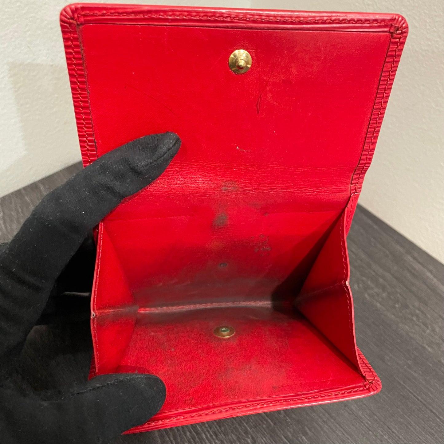LOUIS VUITTON Red Epi Leather Compact Wallet