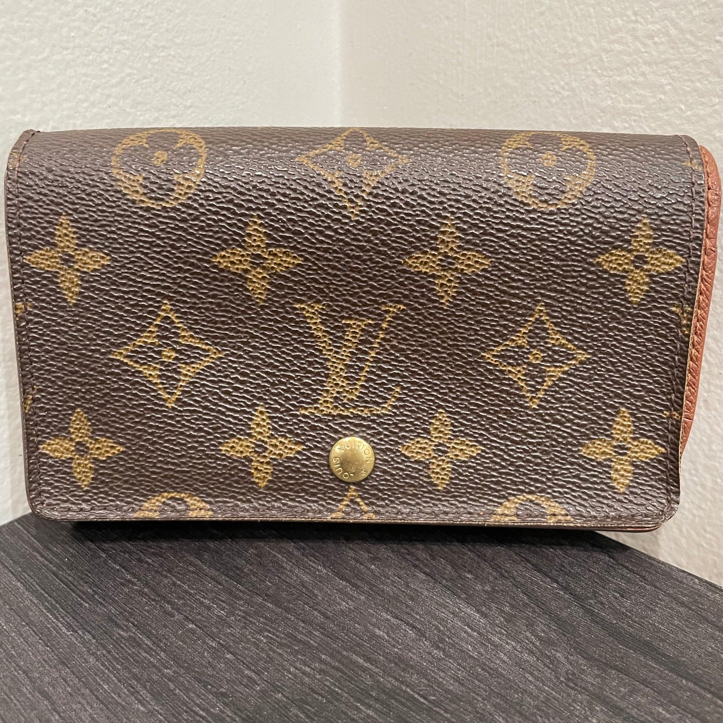 LOUIS VUITTON Monogram Wallet