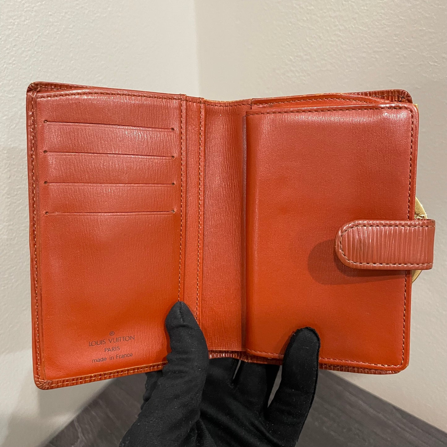 LOUIS VUITTON Brown Epi Leather Wallet