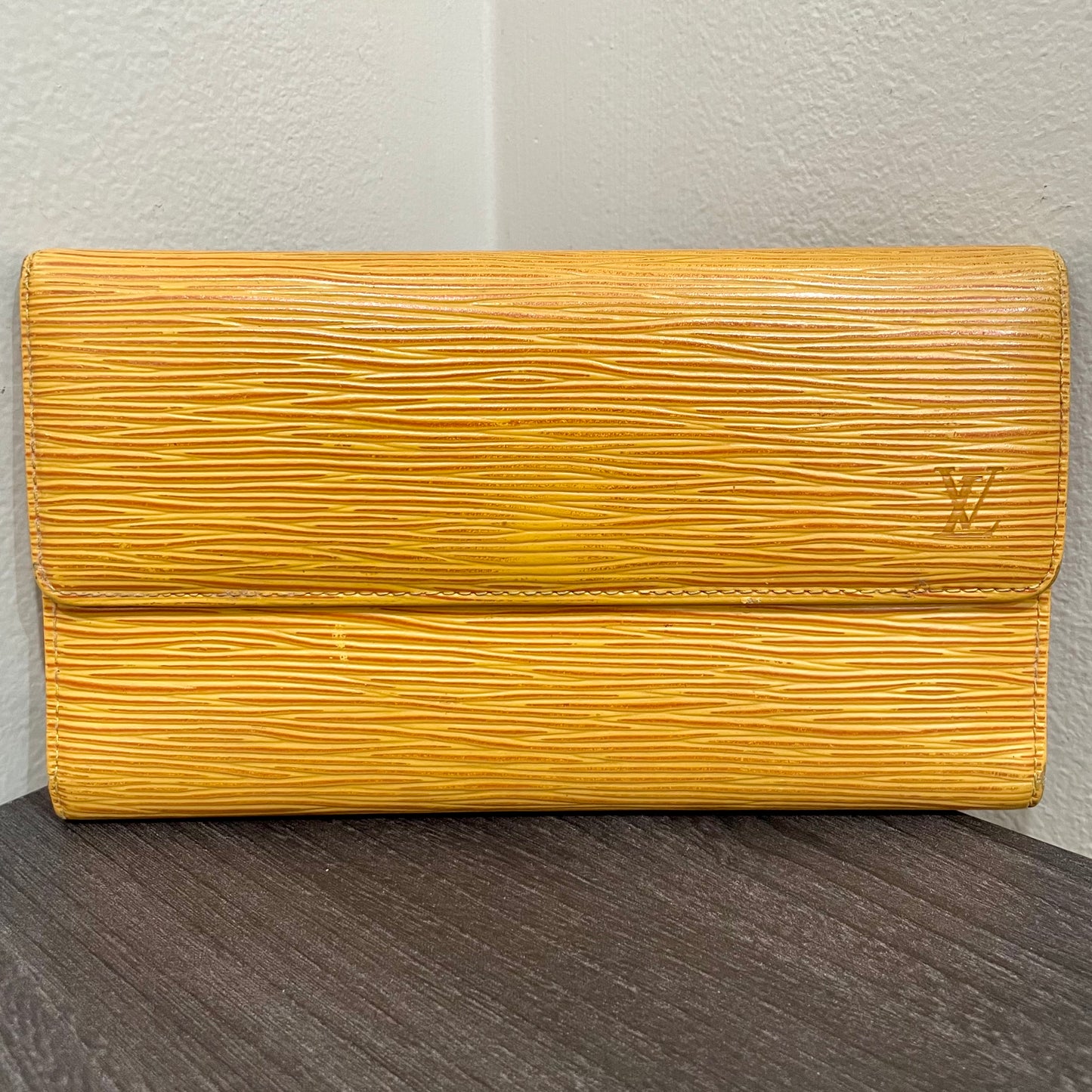 LOUIS VUITTON Yellow Epi Leather Long Wallet