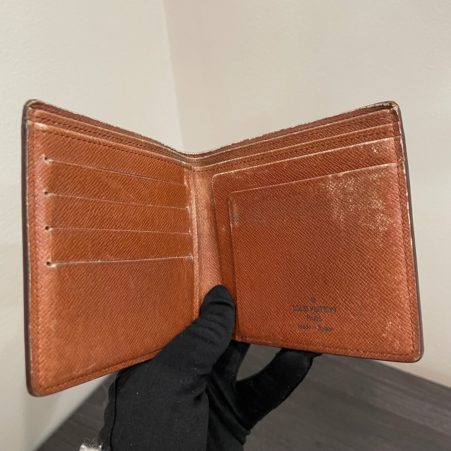 #107 LOUIS VUITTON Monogram Men's Wallet