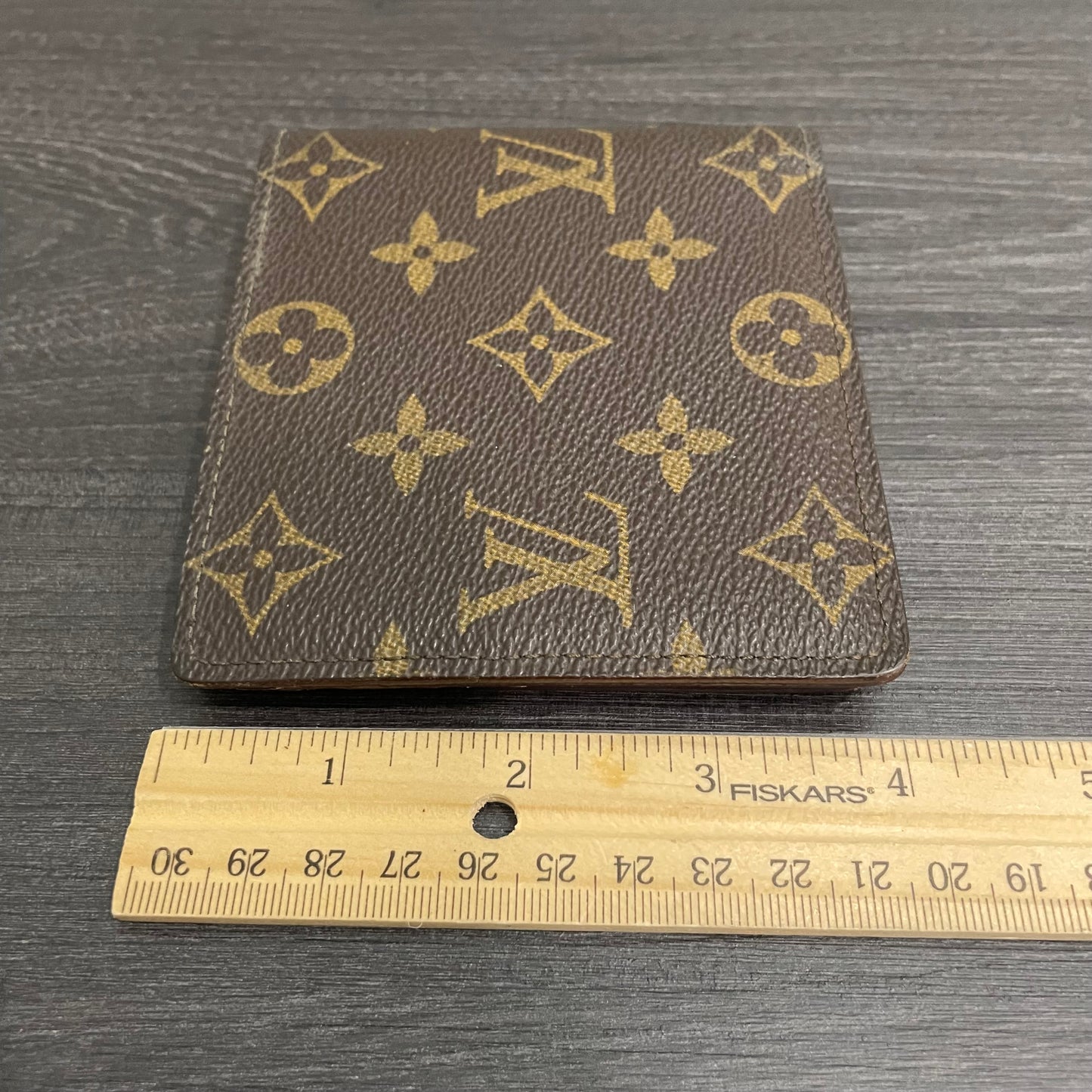 #107 LOUIS VUITTON Monogram Men's Wallet