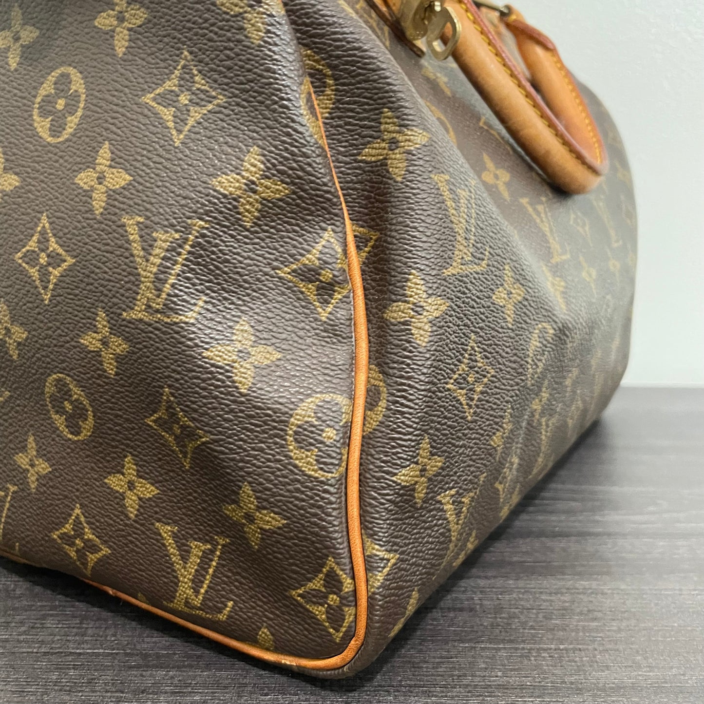 SOLD! Louis Vuitton Monogram Speedy 30 with Lock & Key
