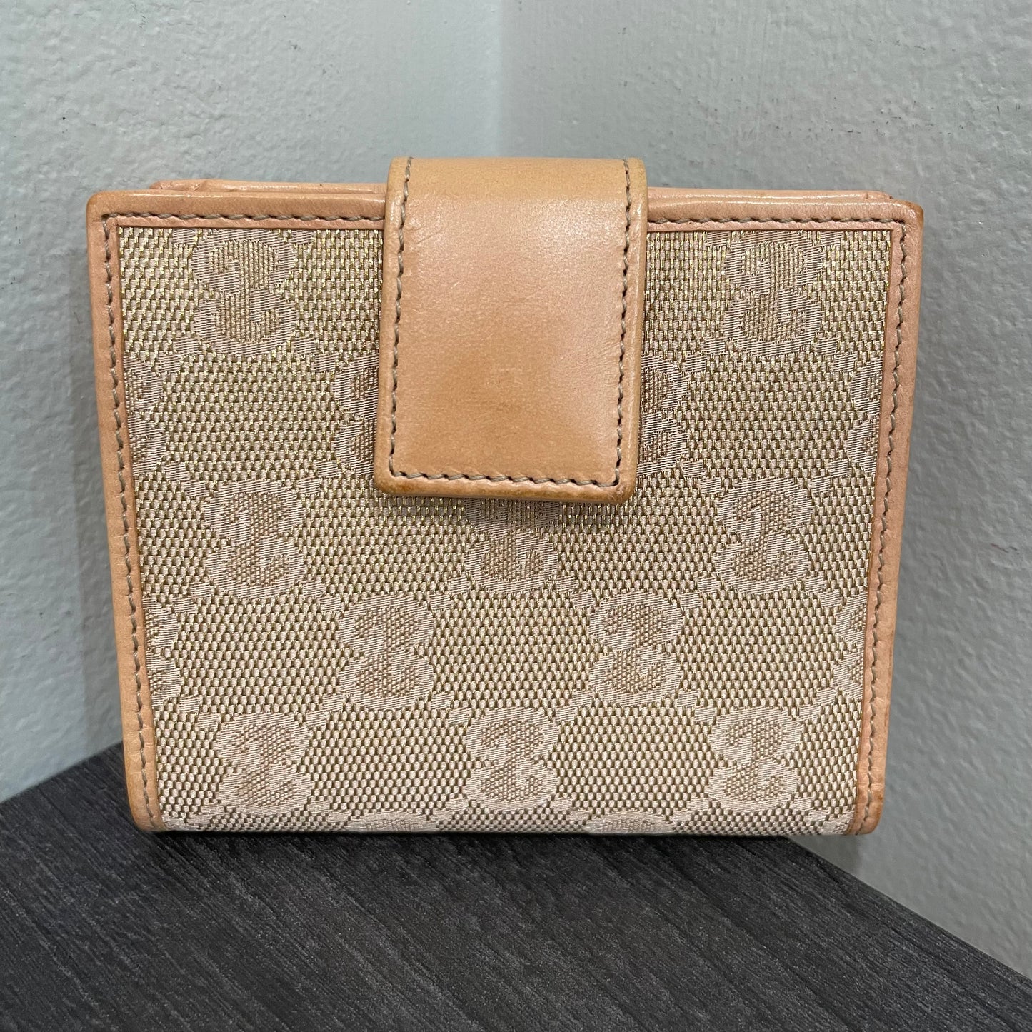 #119 GUCCI GG Canvas Compact Wallet