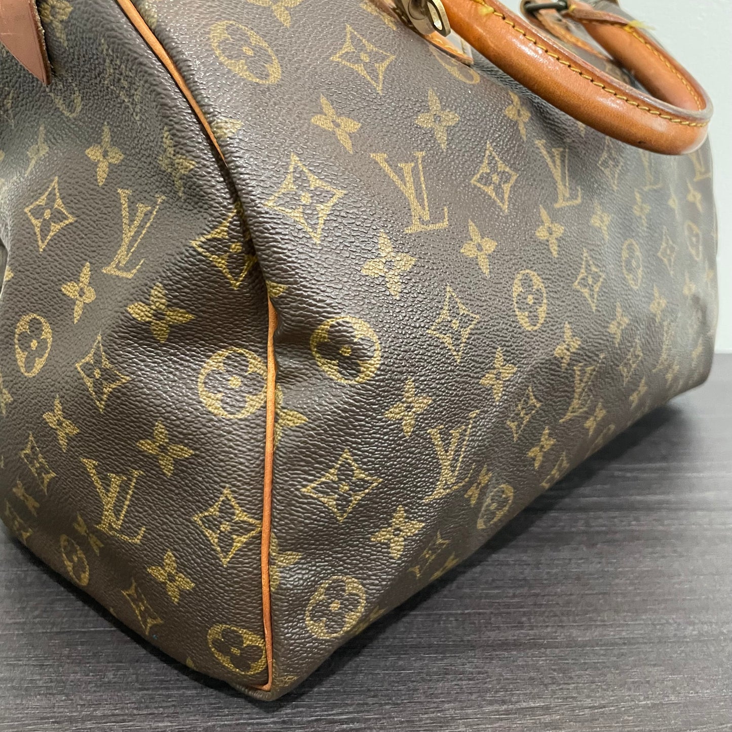 SOLD! Louis Vuitton Monogram Speedy 35 with Lock & Key