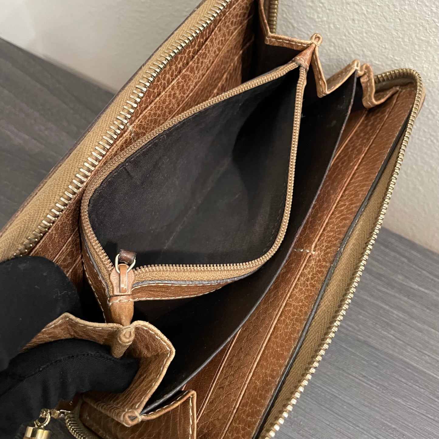 #130 GUCCI GG Leather Zippy Wallet with Bamboo Accent