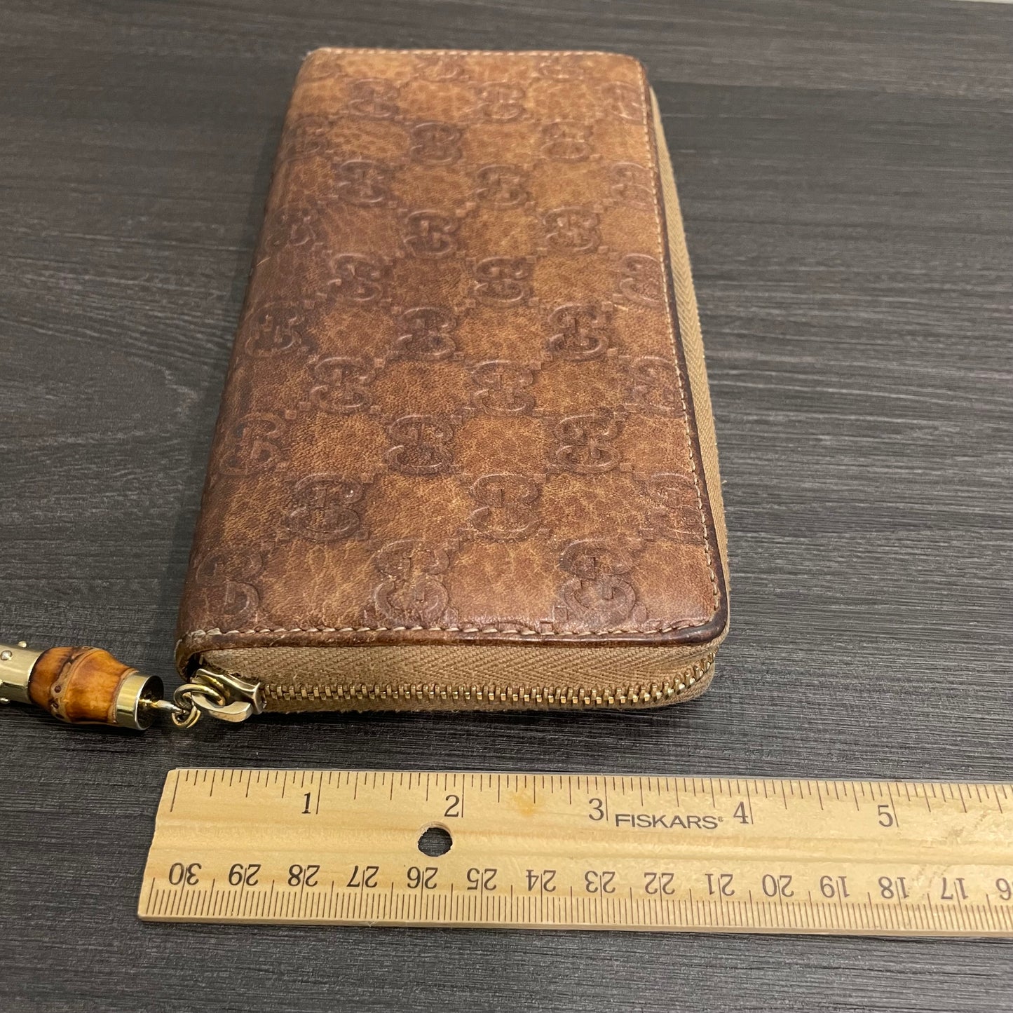 #130 GUCCI GG Leather Zippy Wallet with Bamboo Accent
