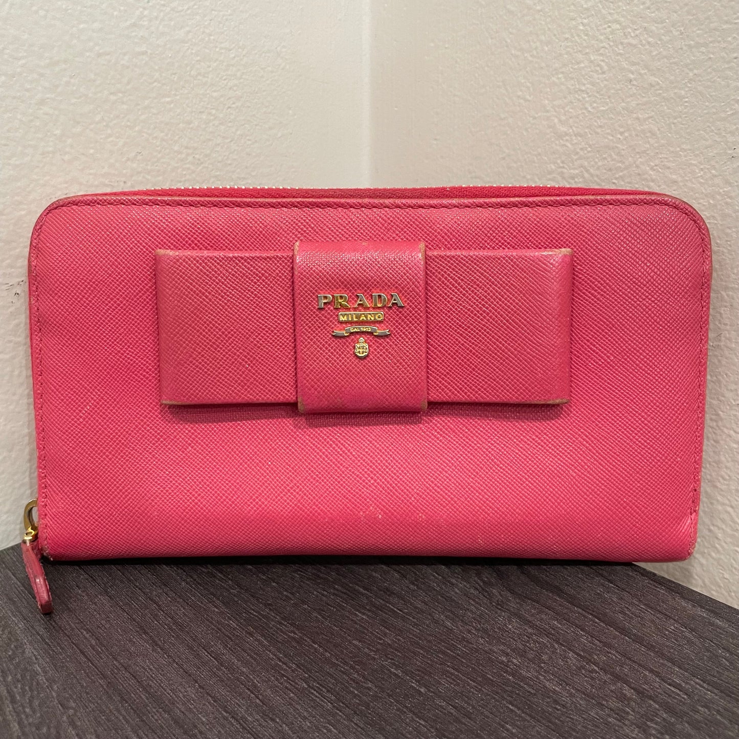 #132 PRADA Pink Leather Zippy Wallet